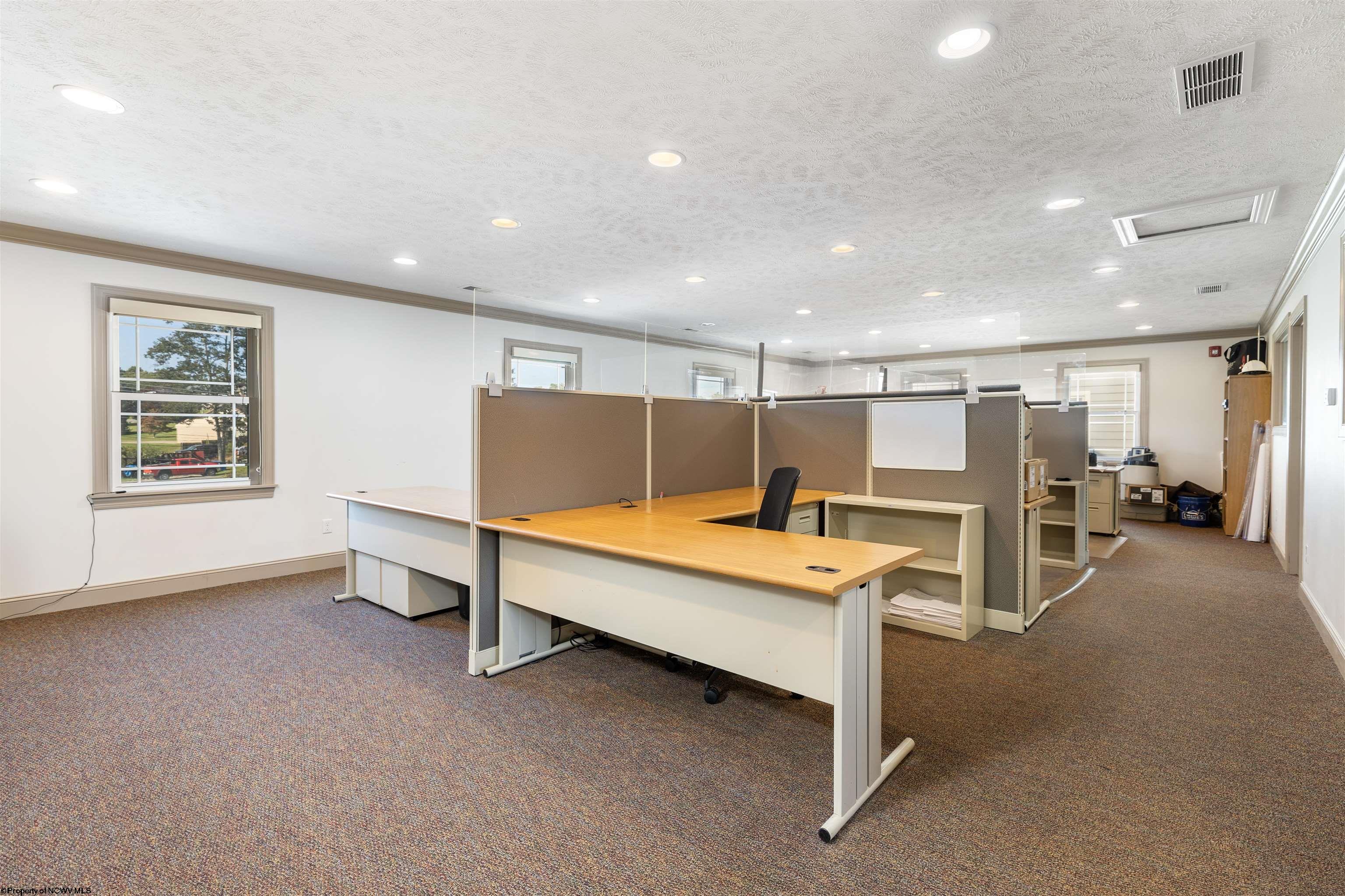 8000 Coombs Farm Drive