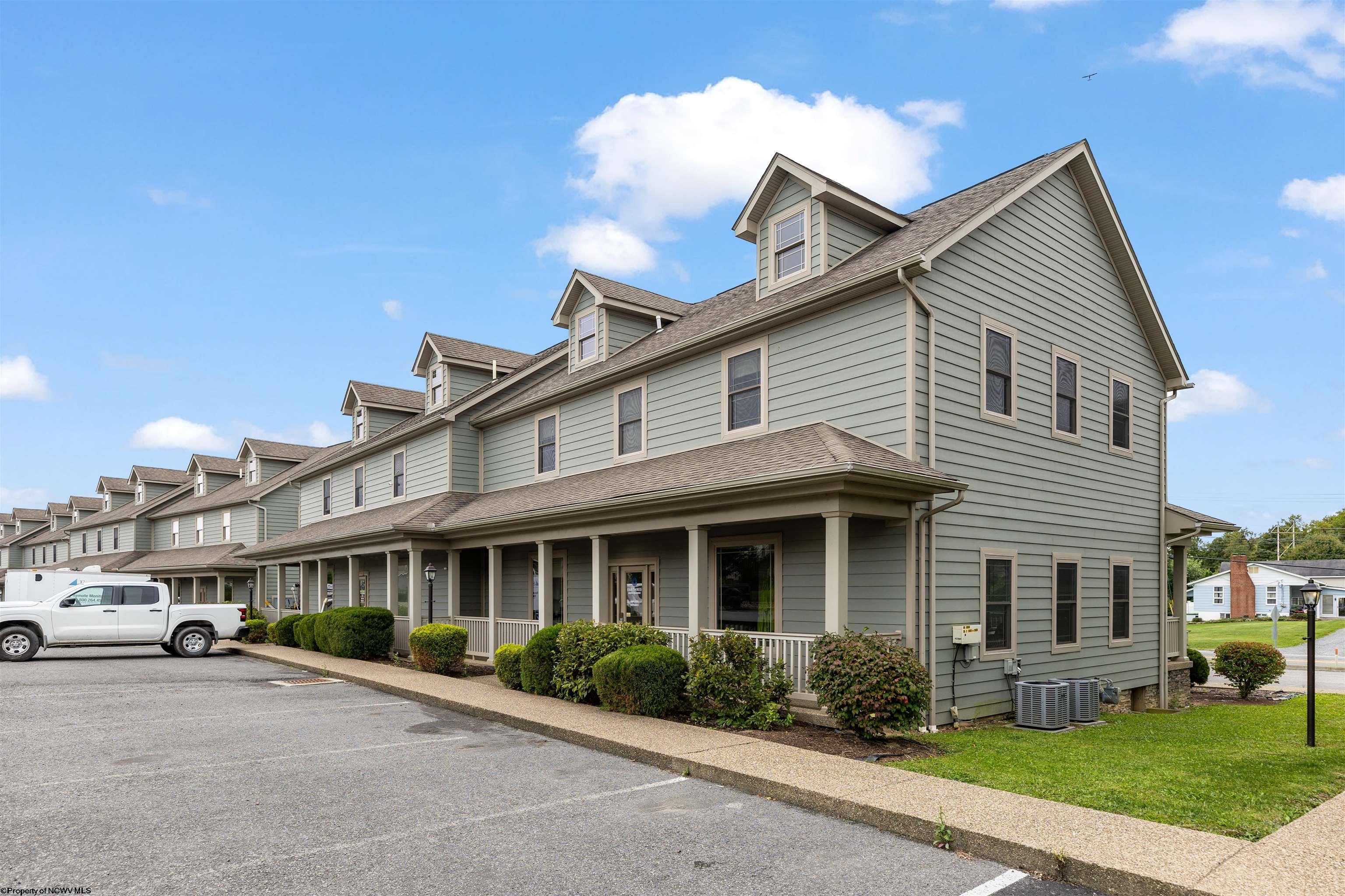 8000 Coombs Farm Drive