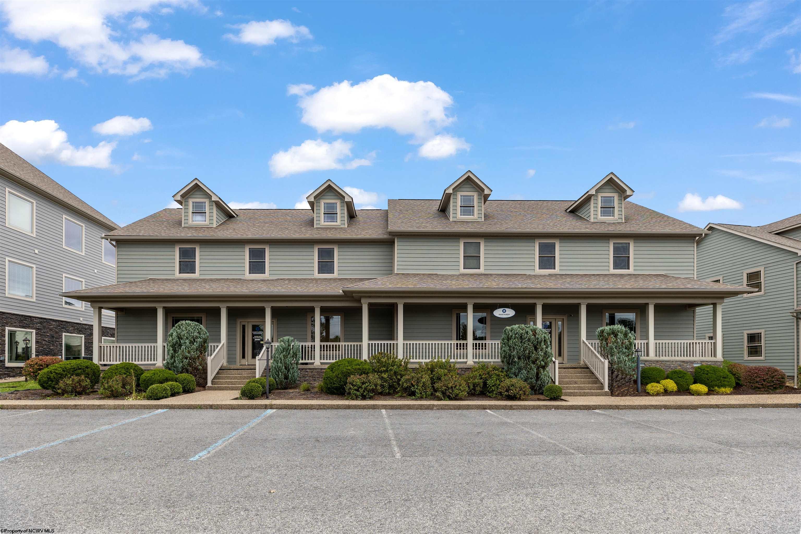 8000 Coombs Farm Drive