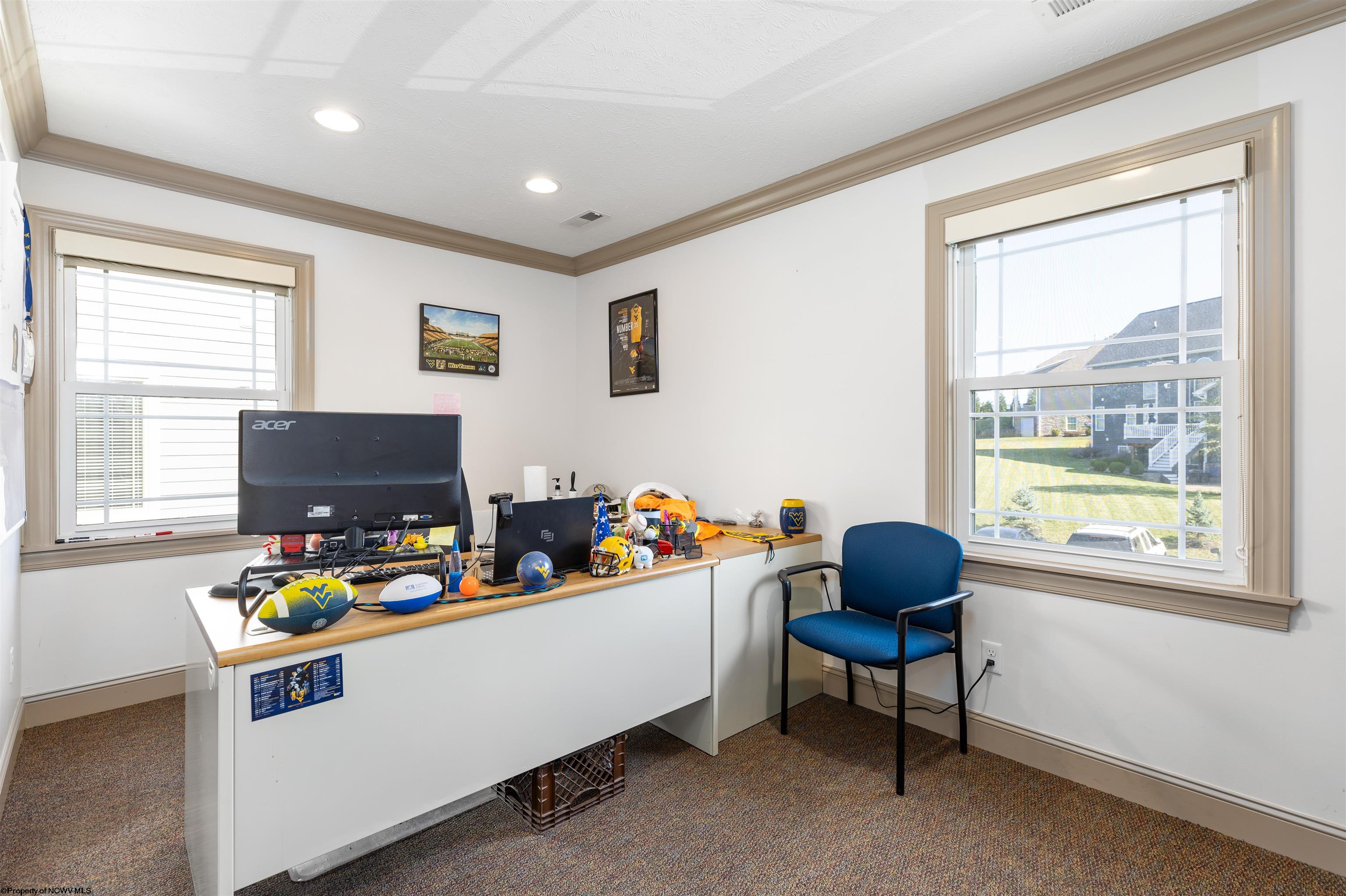 8000 Coombs Farm Drive