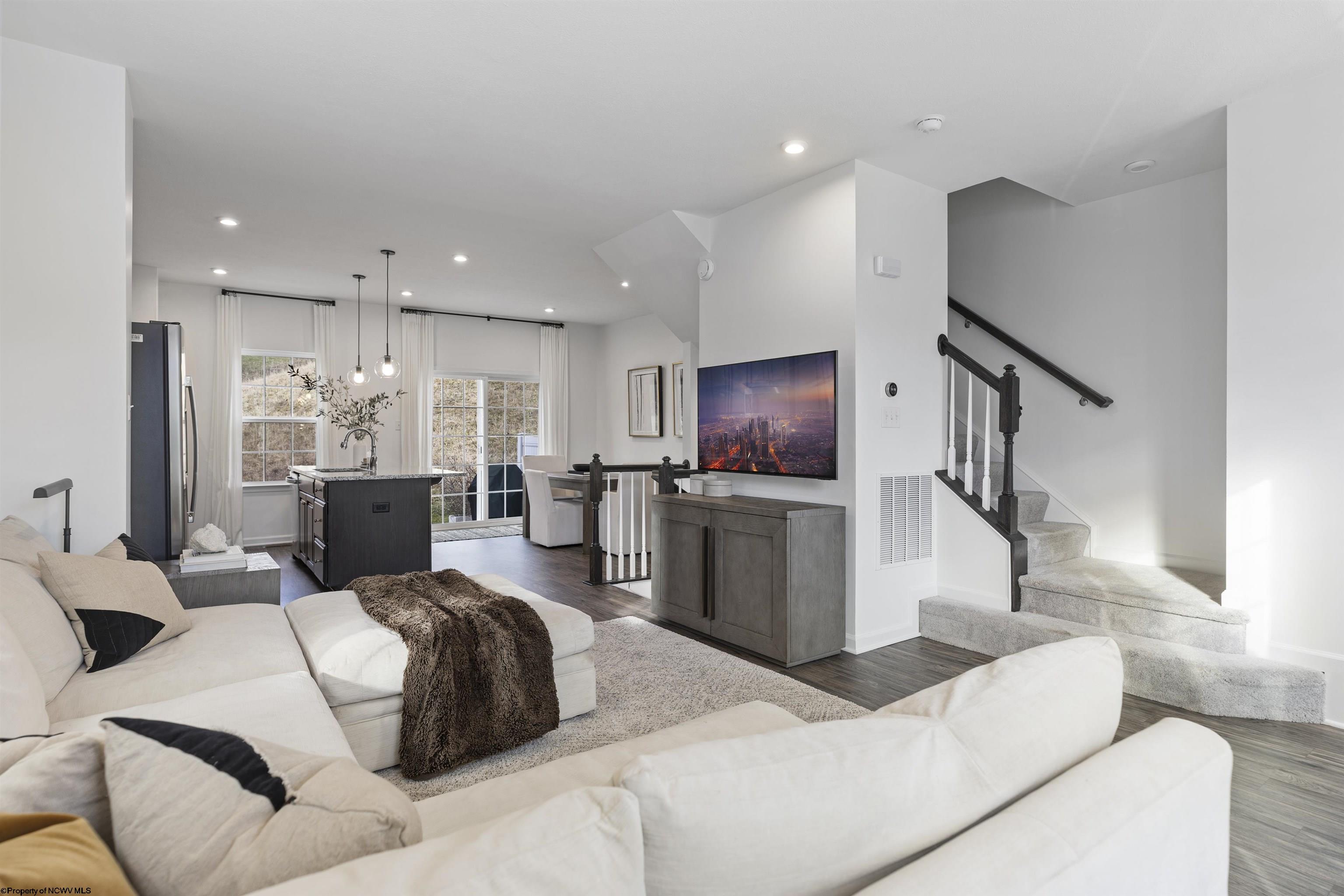 211 Stonehurst Drive