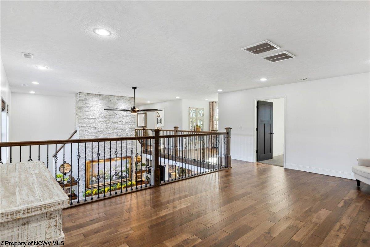 529 Bowers Lane
