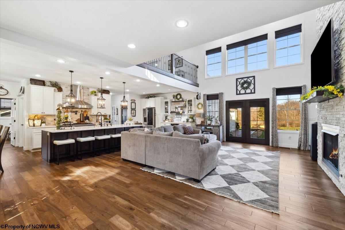 529 Bowers Lane