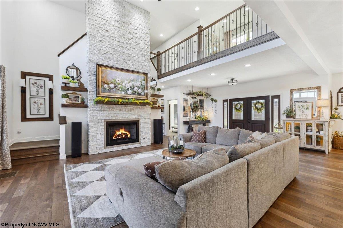 529 Bowers Lane