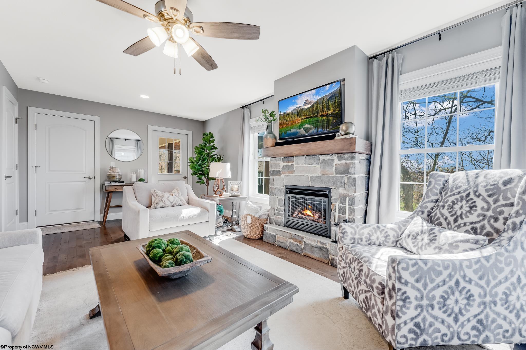 105 Canto Drive