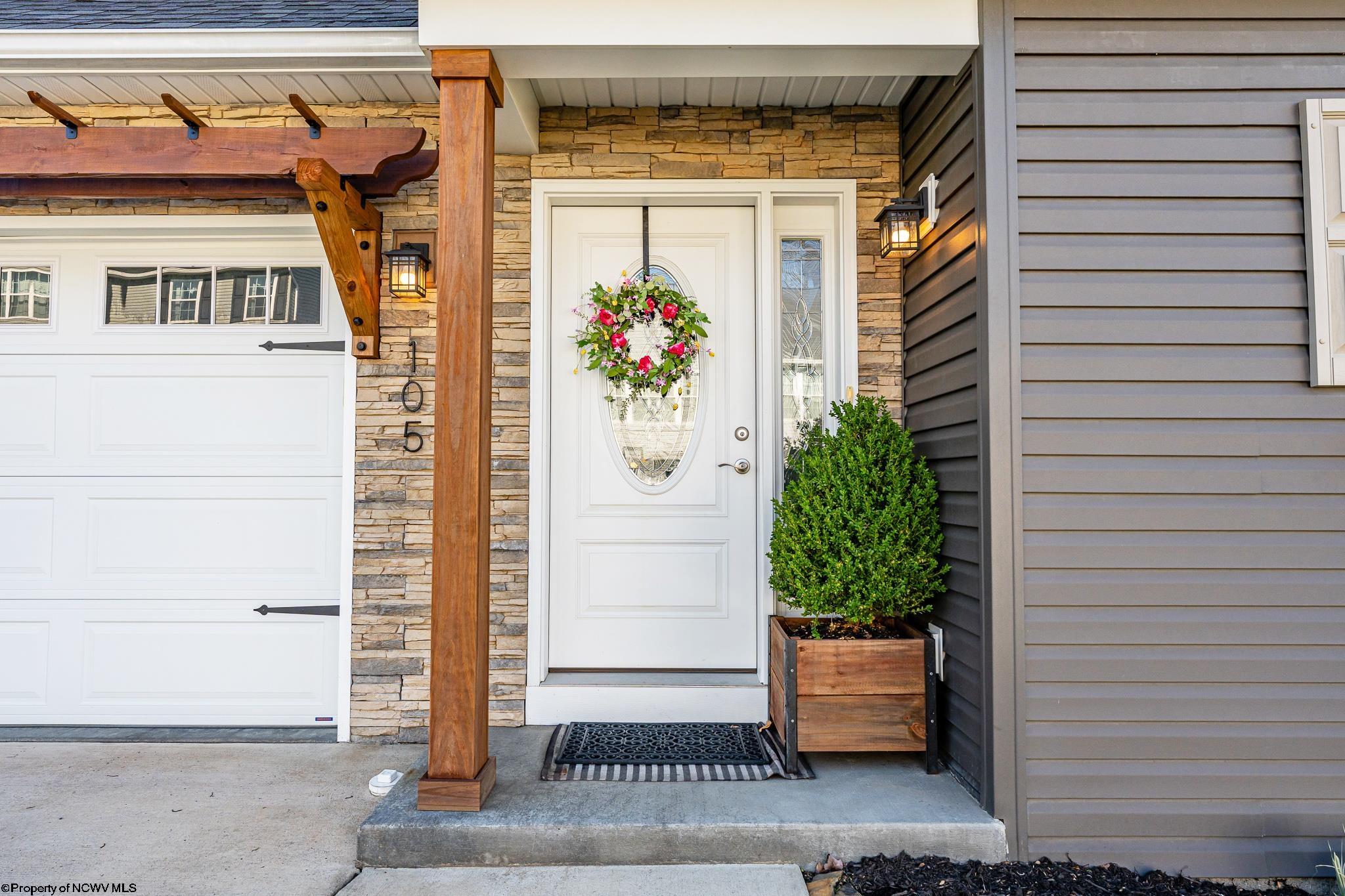 105 Canto Drive