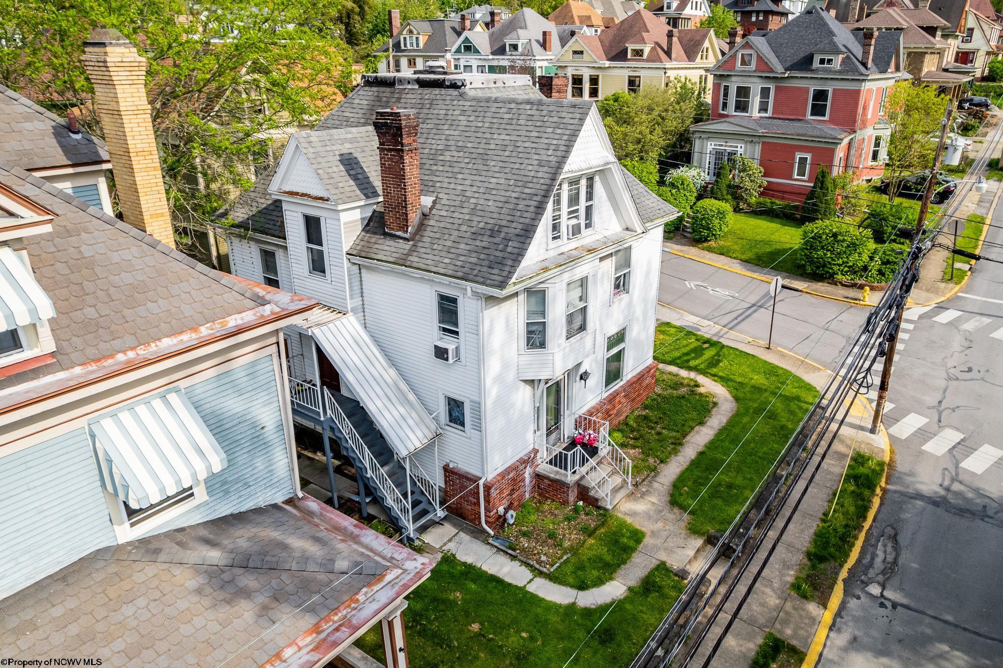 313 Grand Street