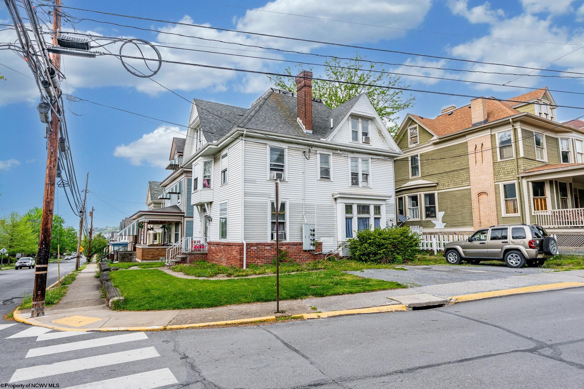 313 Grand Street