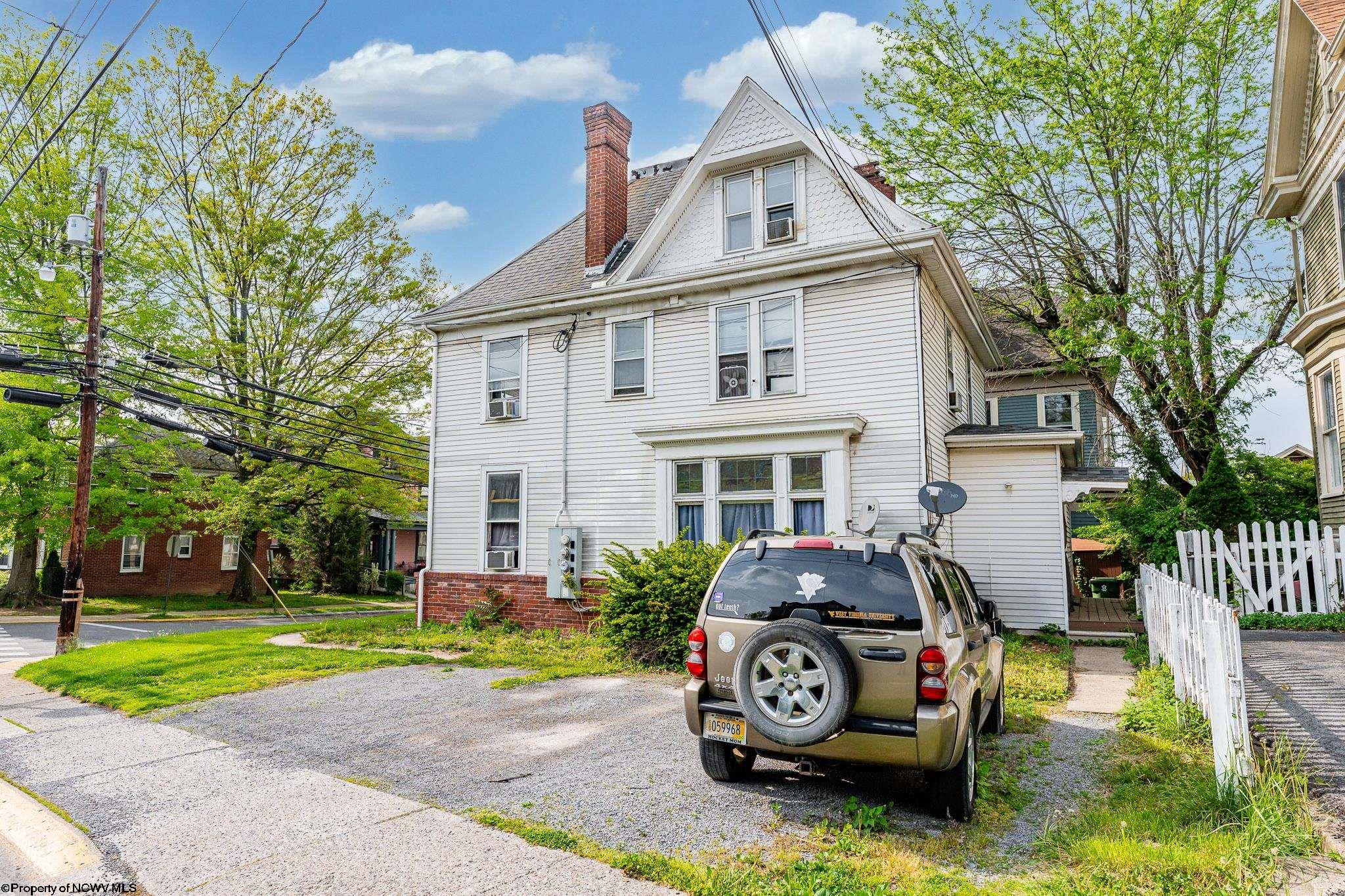 313 Grand Street