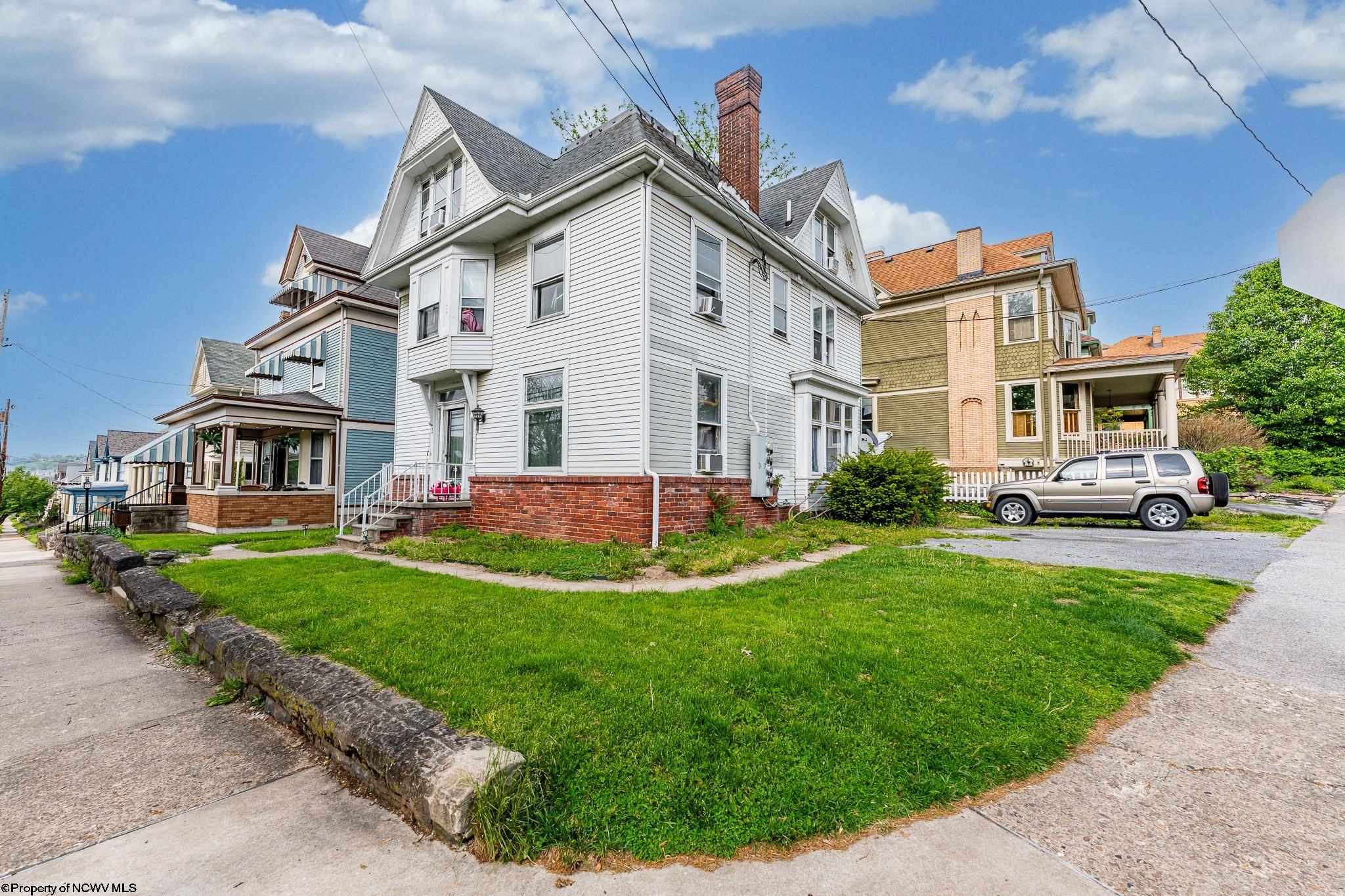 313 Grand Street