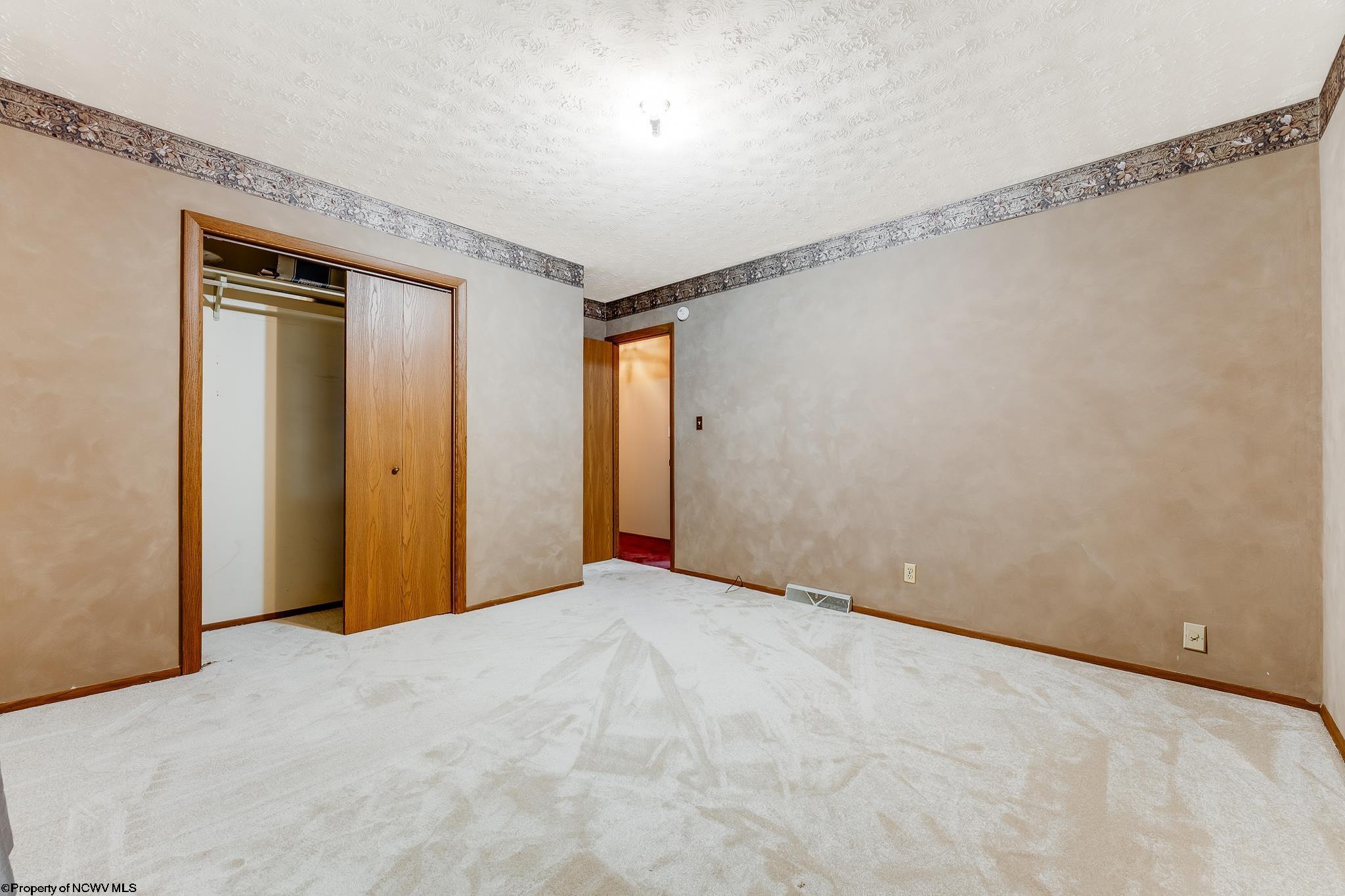1005 Primrose Lane