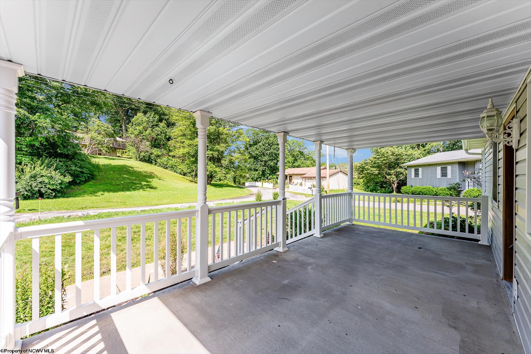 1005 Primrose Lane
