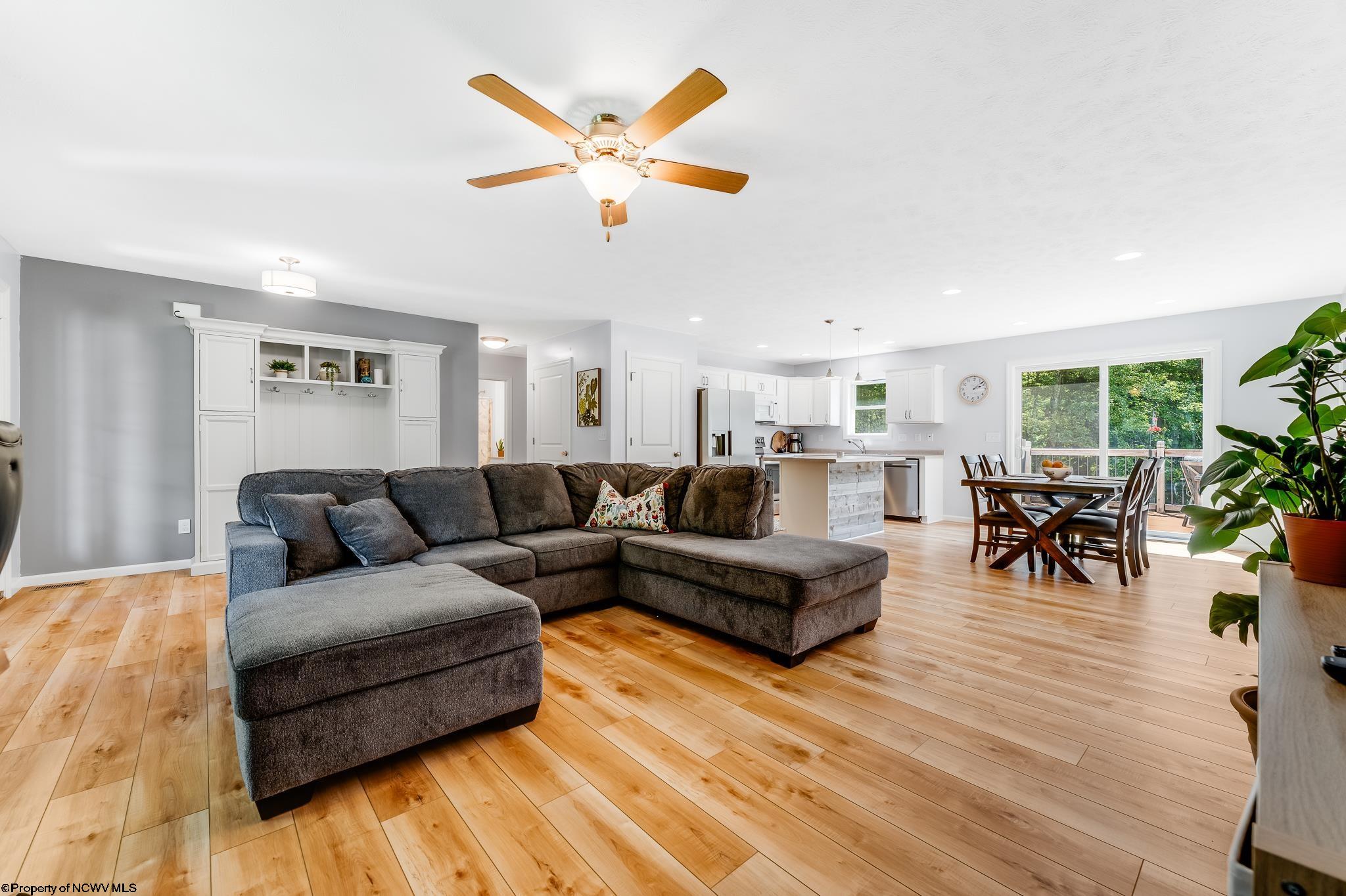 239 E Shady Brook Estates