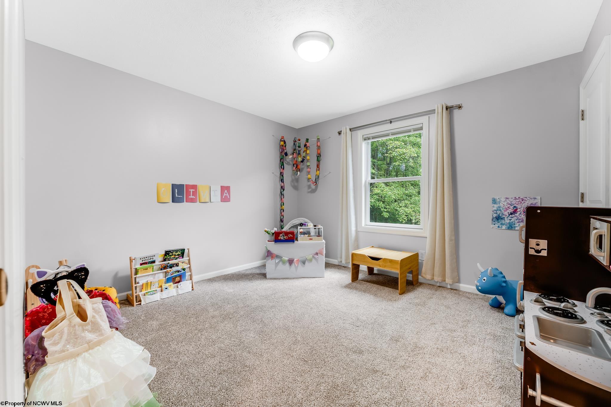 239 E Shady Brook Estates