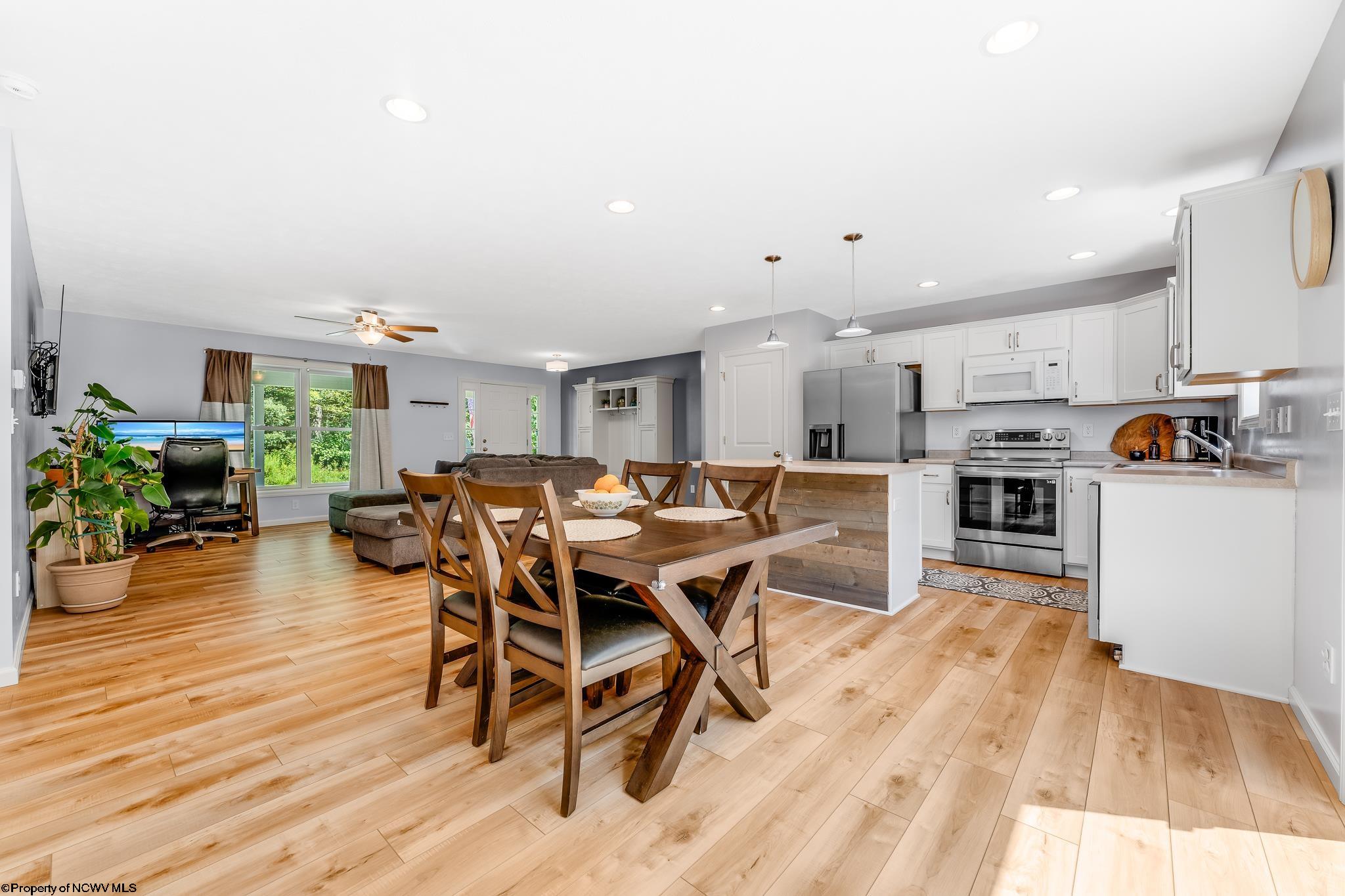 239 E Shady Brook Estates