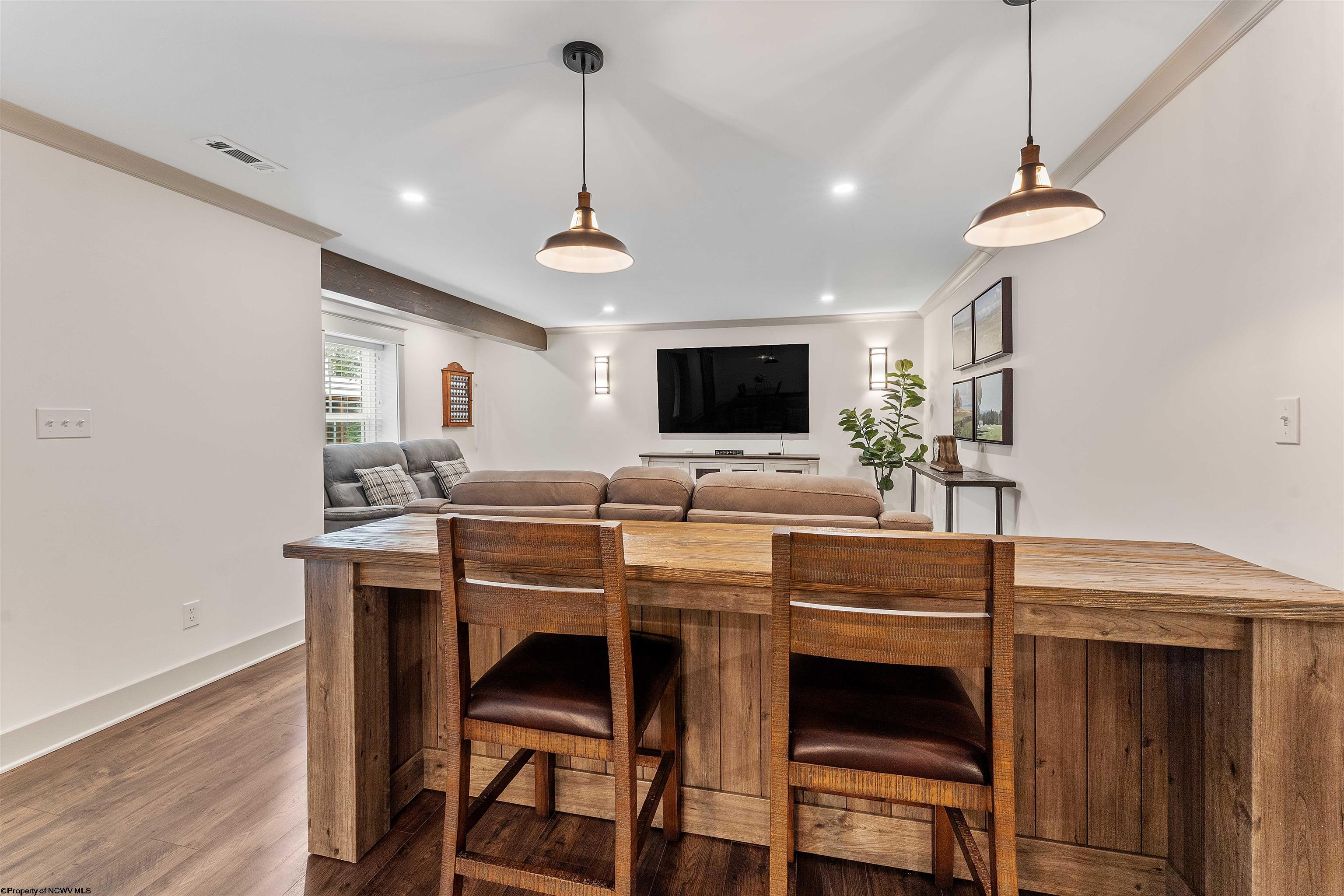 105 Tamarack Court