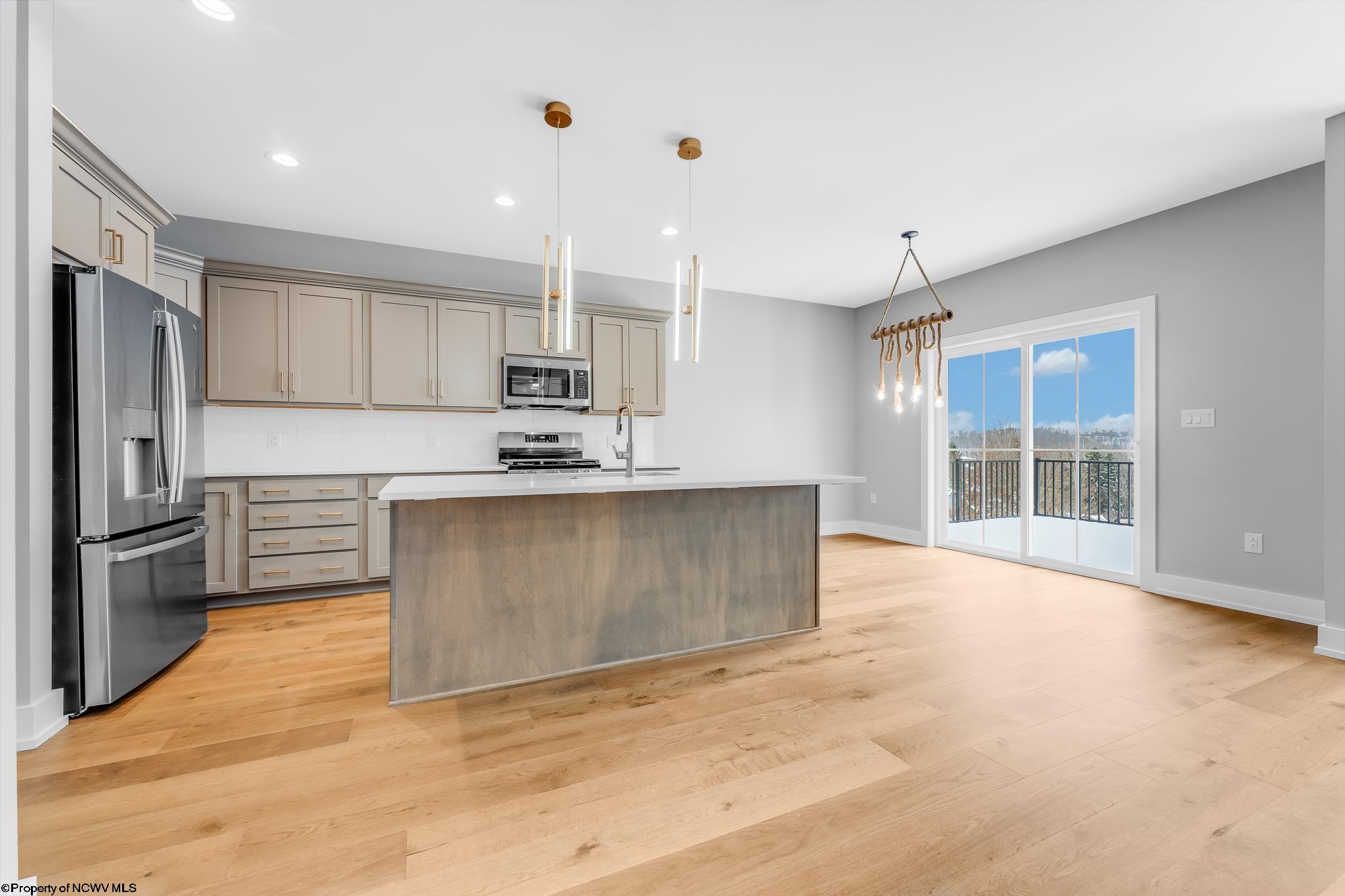 1647 Van Voorhis Road