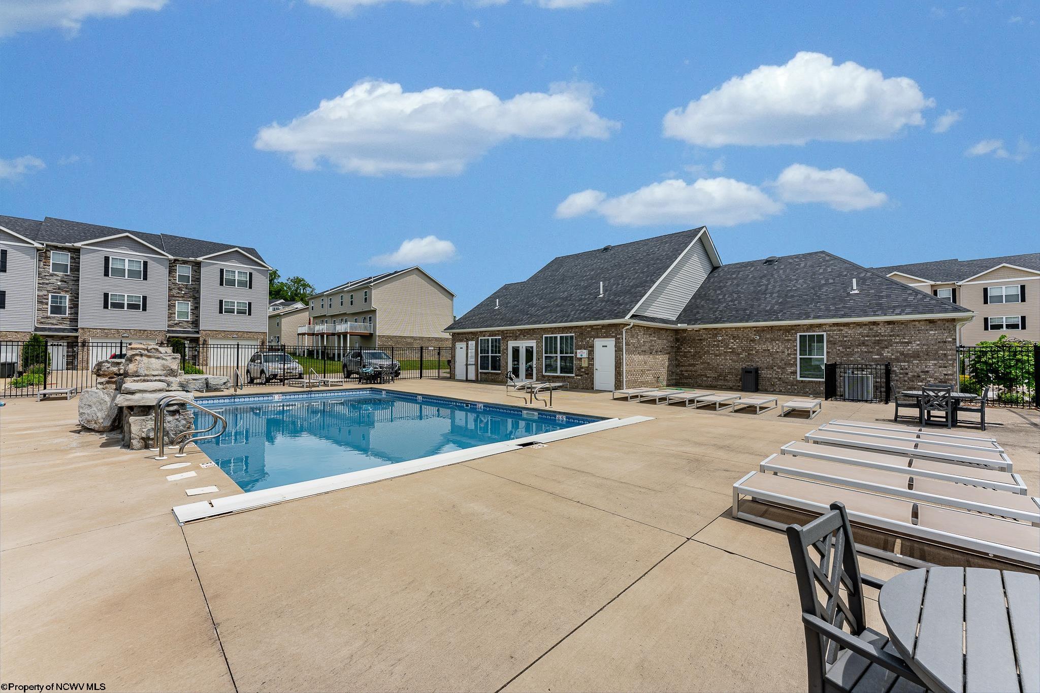 4004 Yellow Birch Lane