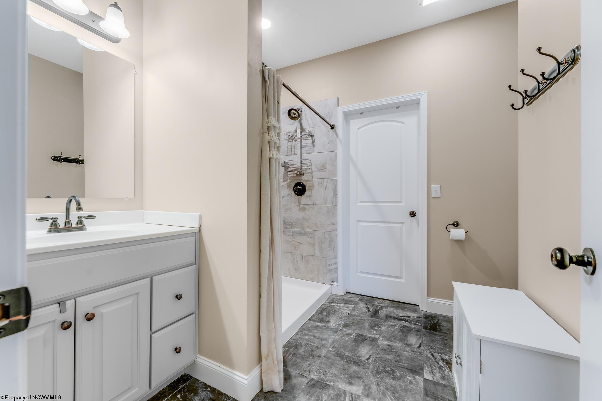 4004 Yellow Birch Lane