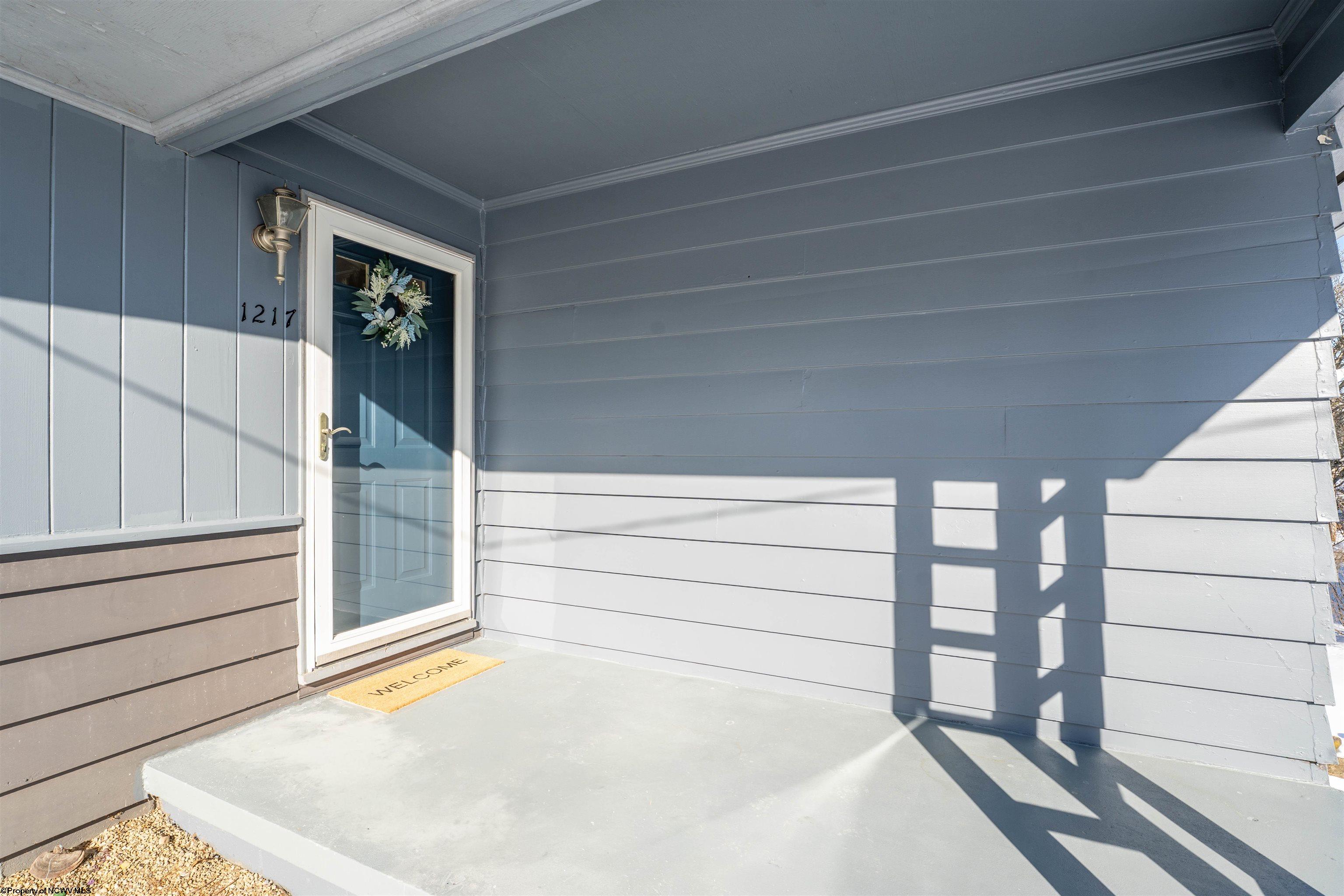 1217 Corvet Avenue