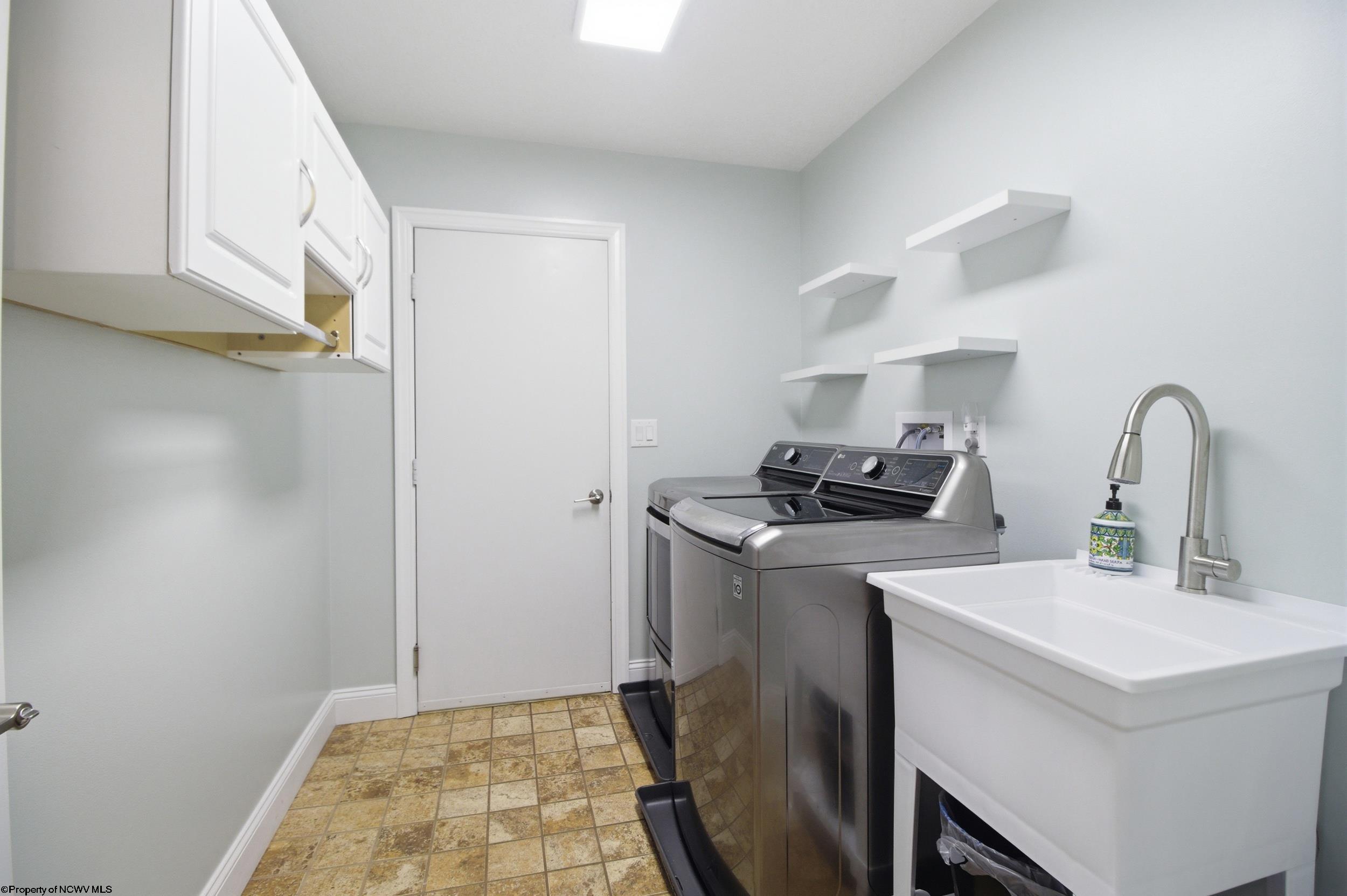 3125 N Greystone Drive