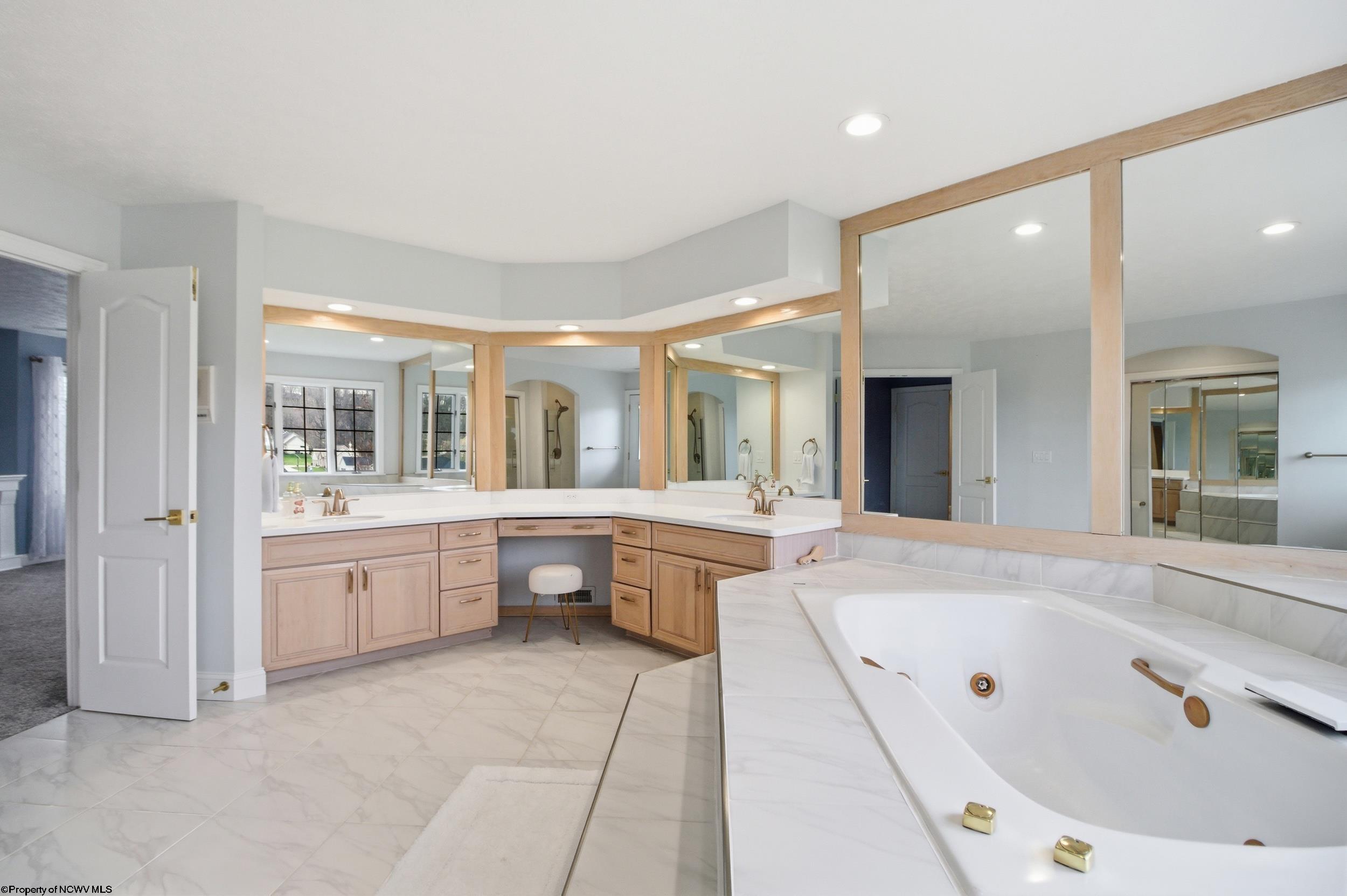 3125 N Greystone Drive