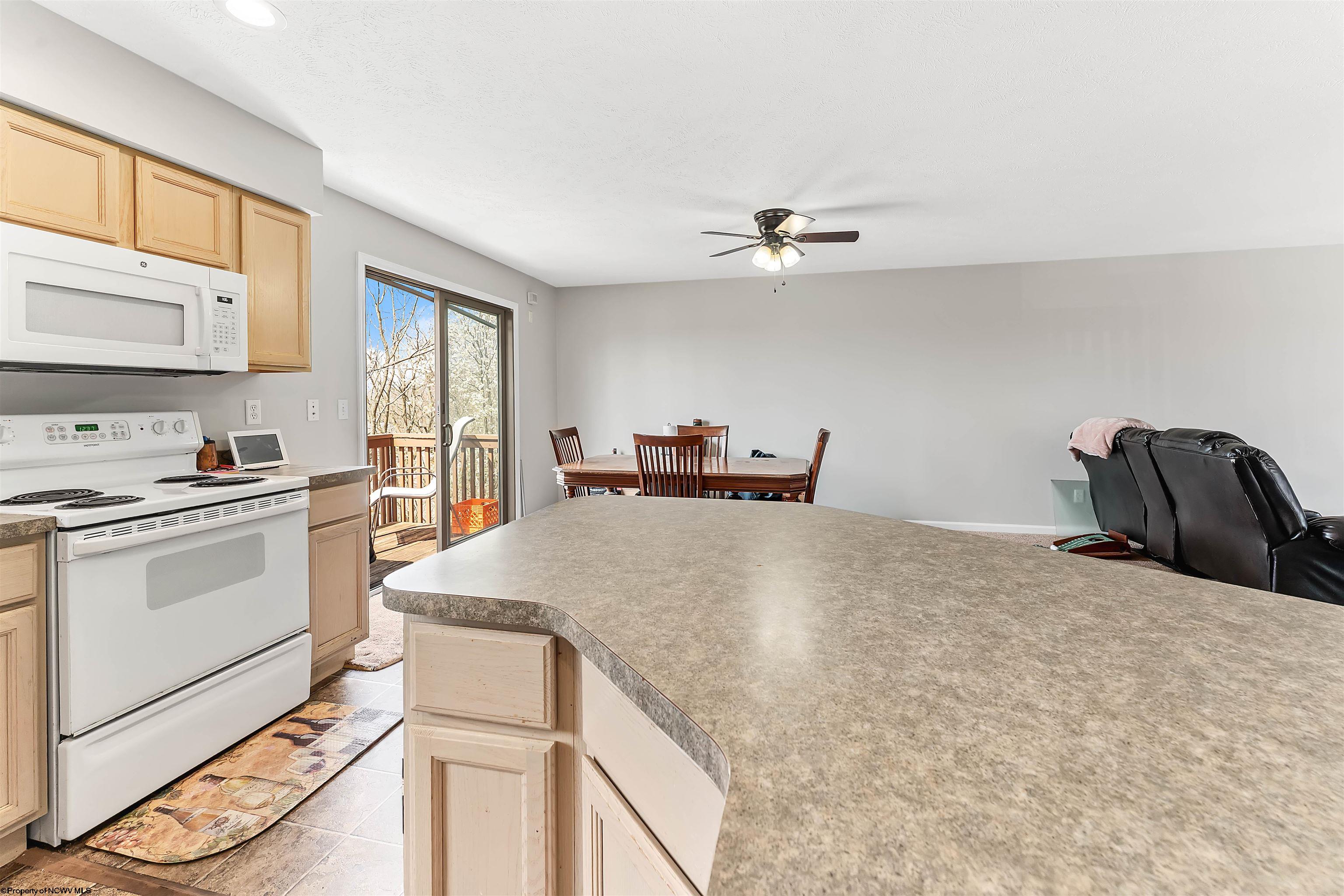 9 Sunridge Drive