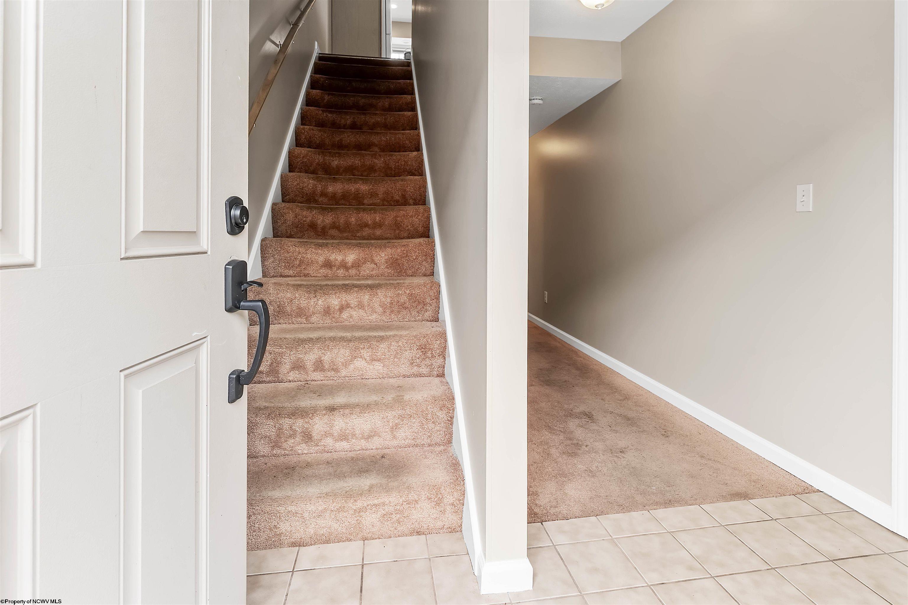 9 Sunridge Drive