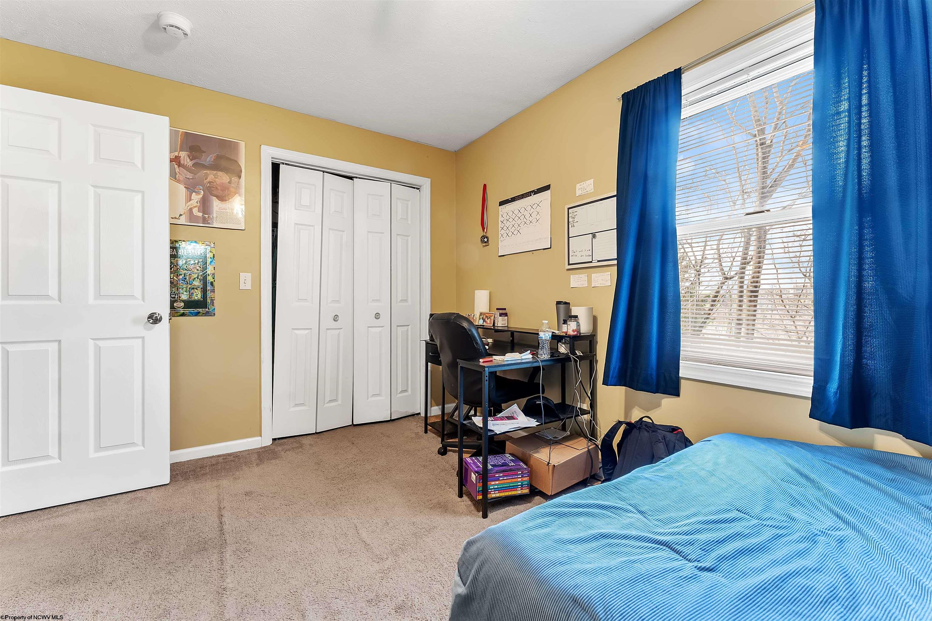 9 Sunridge Drive