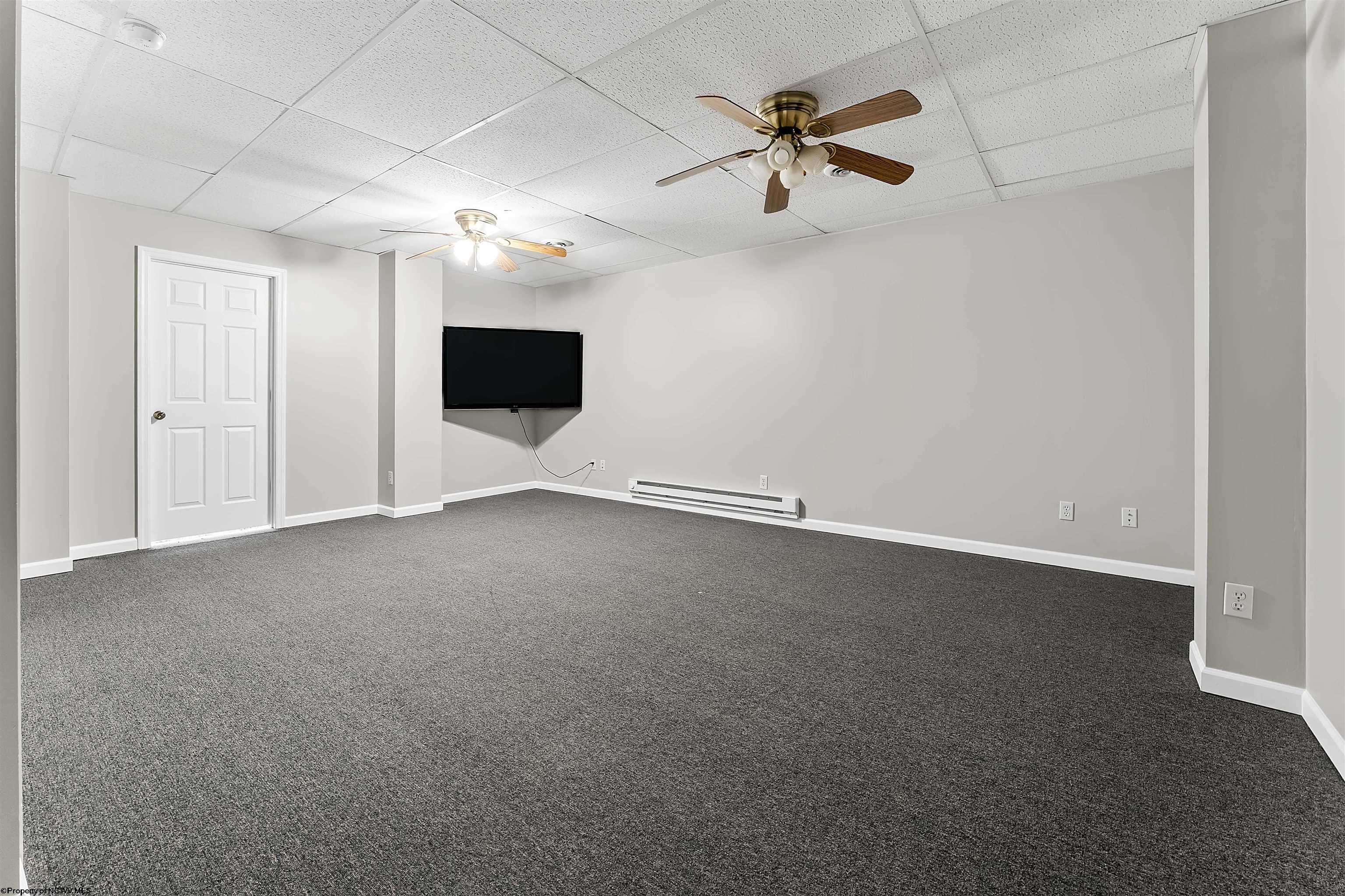 9 Sunridge Drive