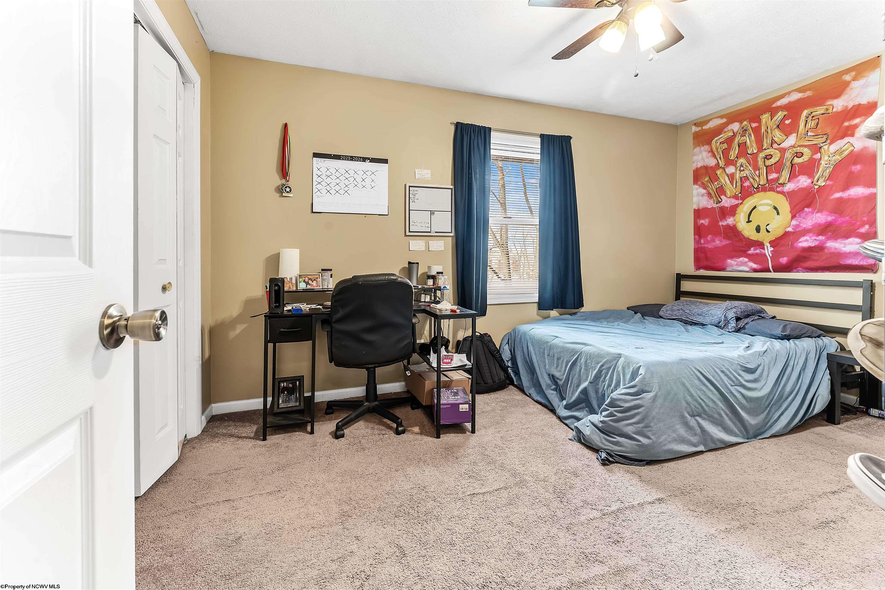 9 Sunridge Drive