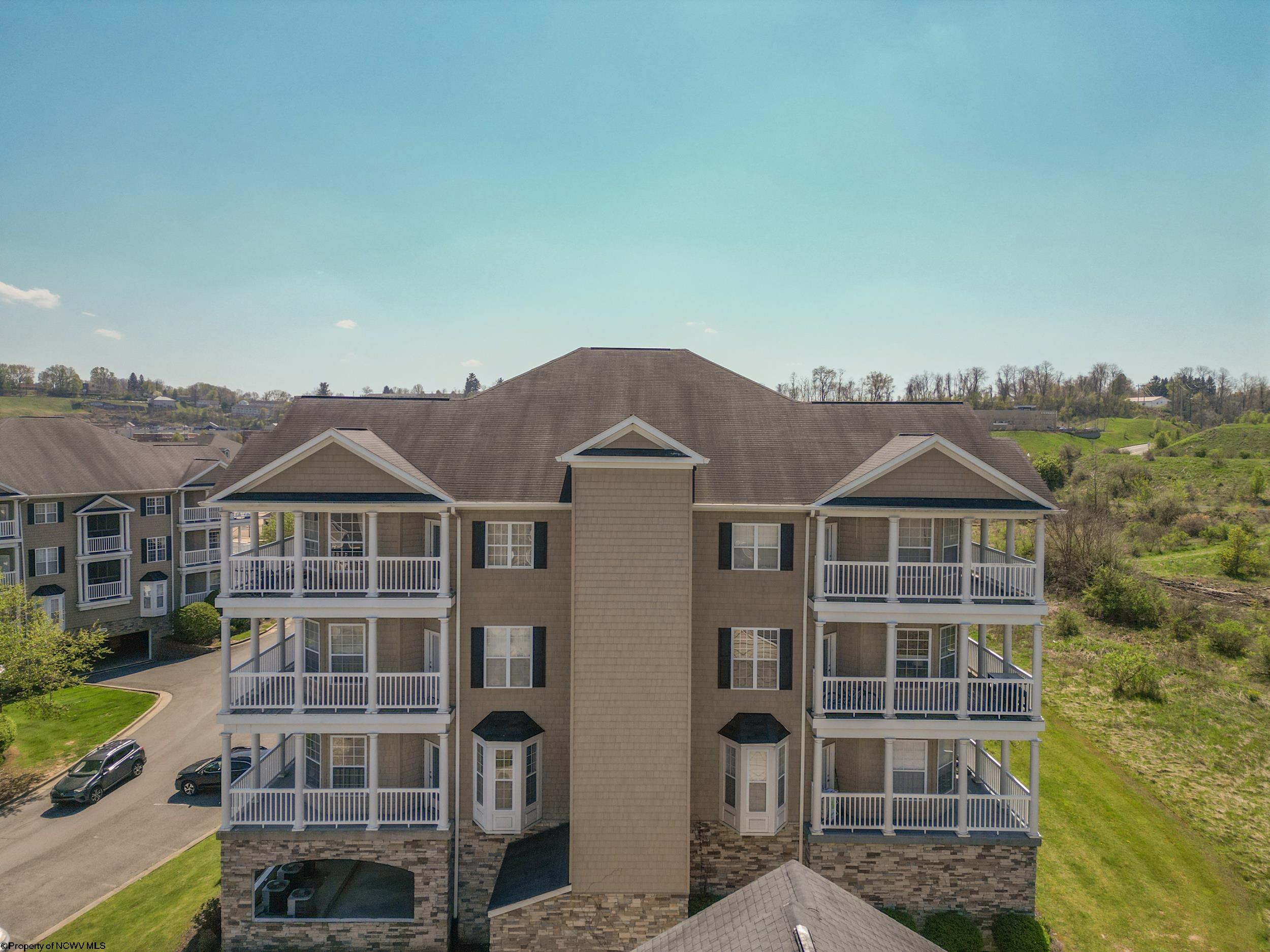 1211 Suncrest Village