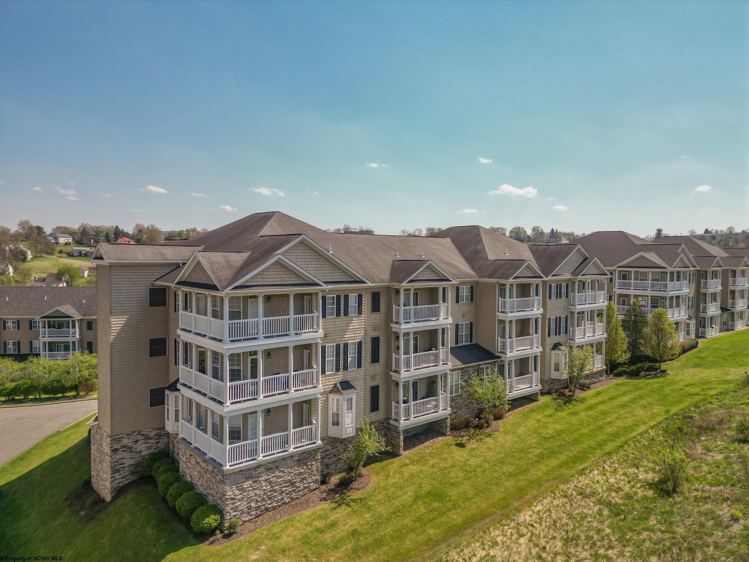 1211 Suncrest Village