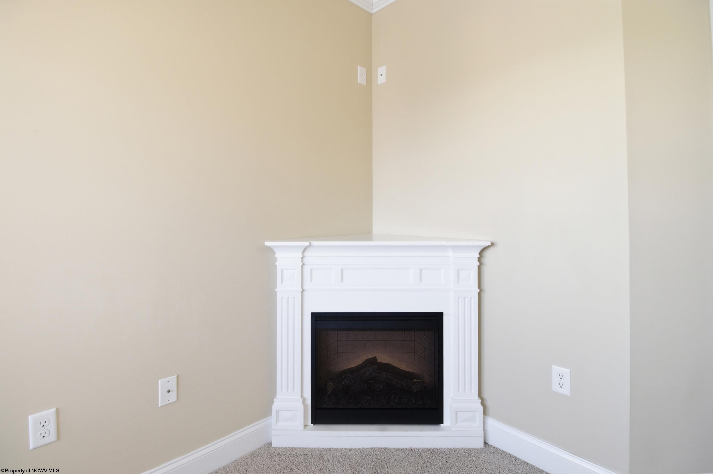 1211 Suncrest Village