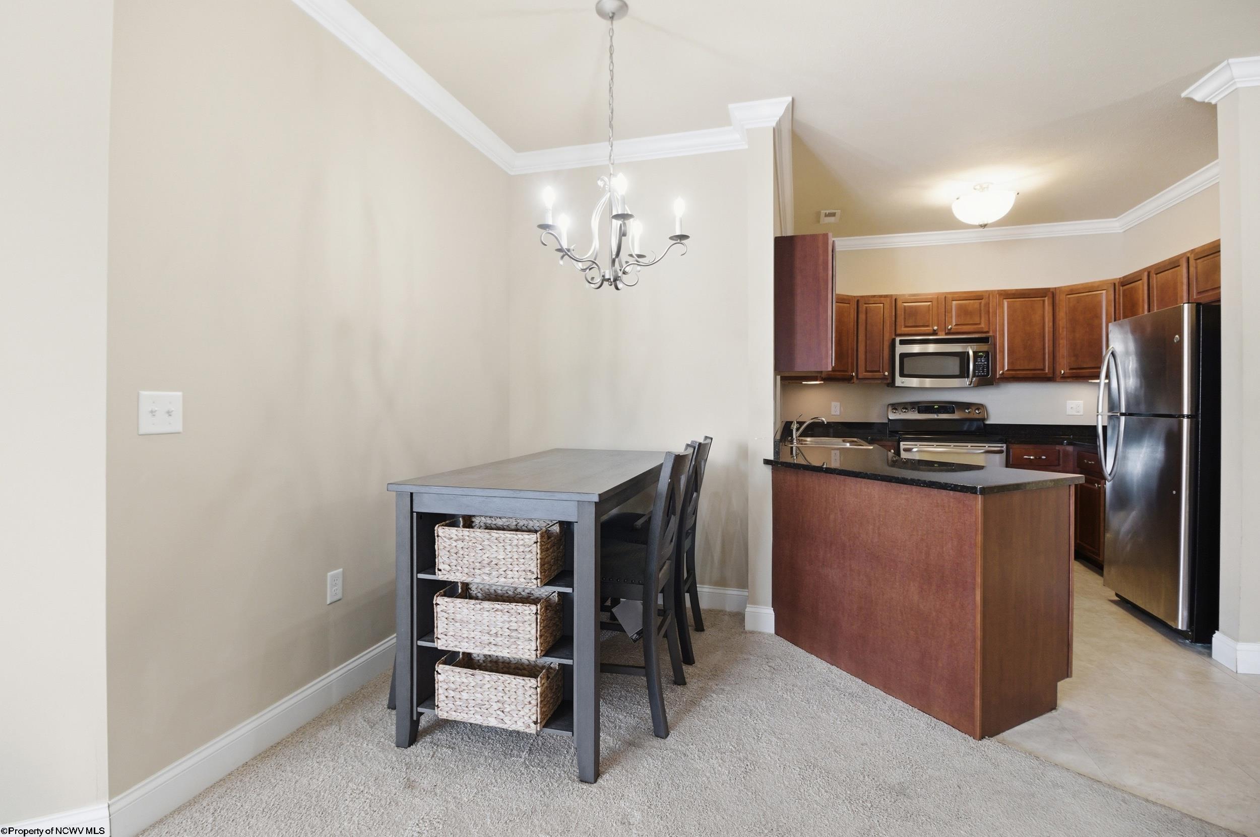 1211 Suncrest Village