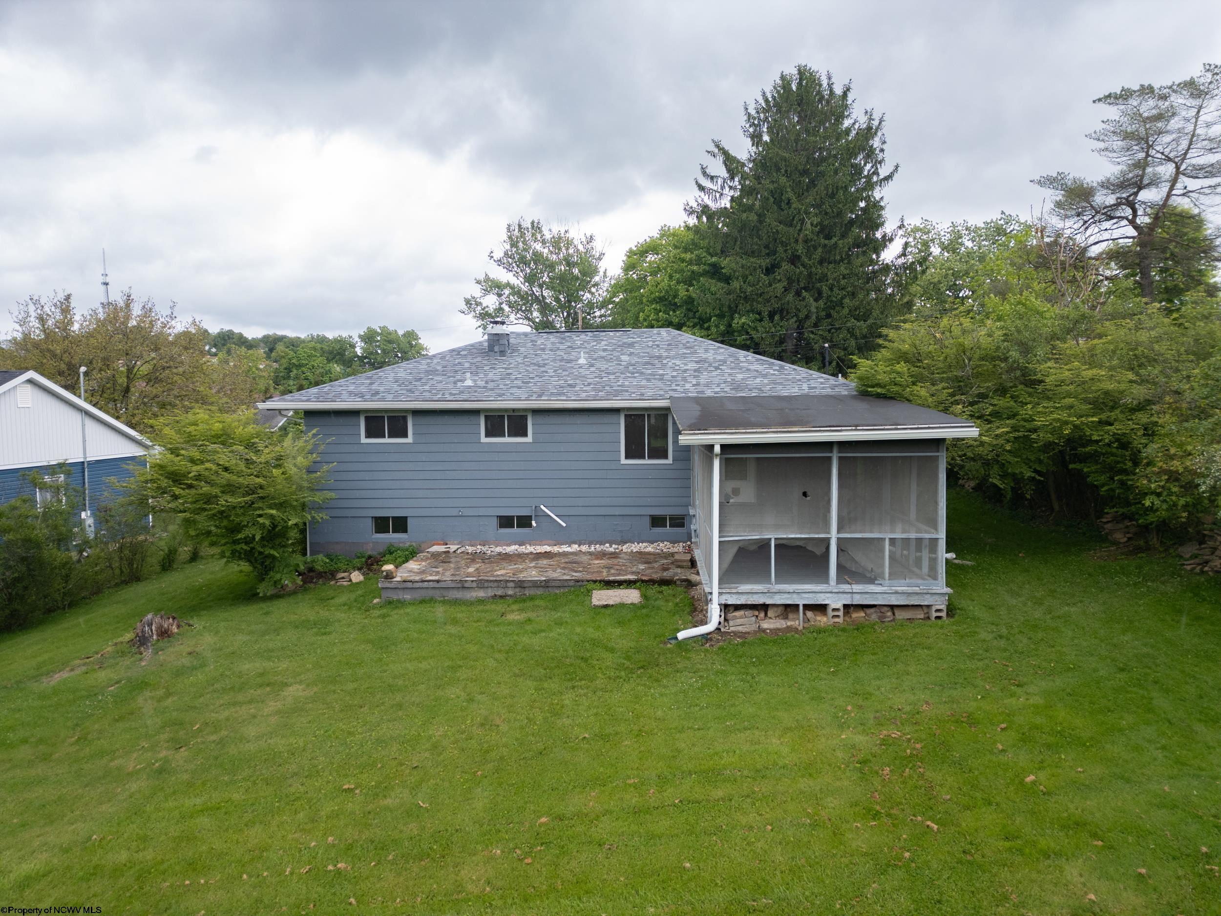 1217 Corvet Avenue
