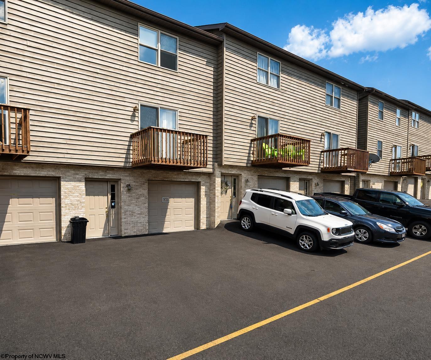11 Sunridge Drive