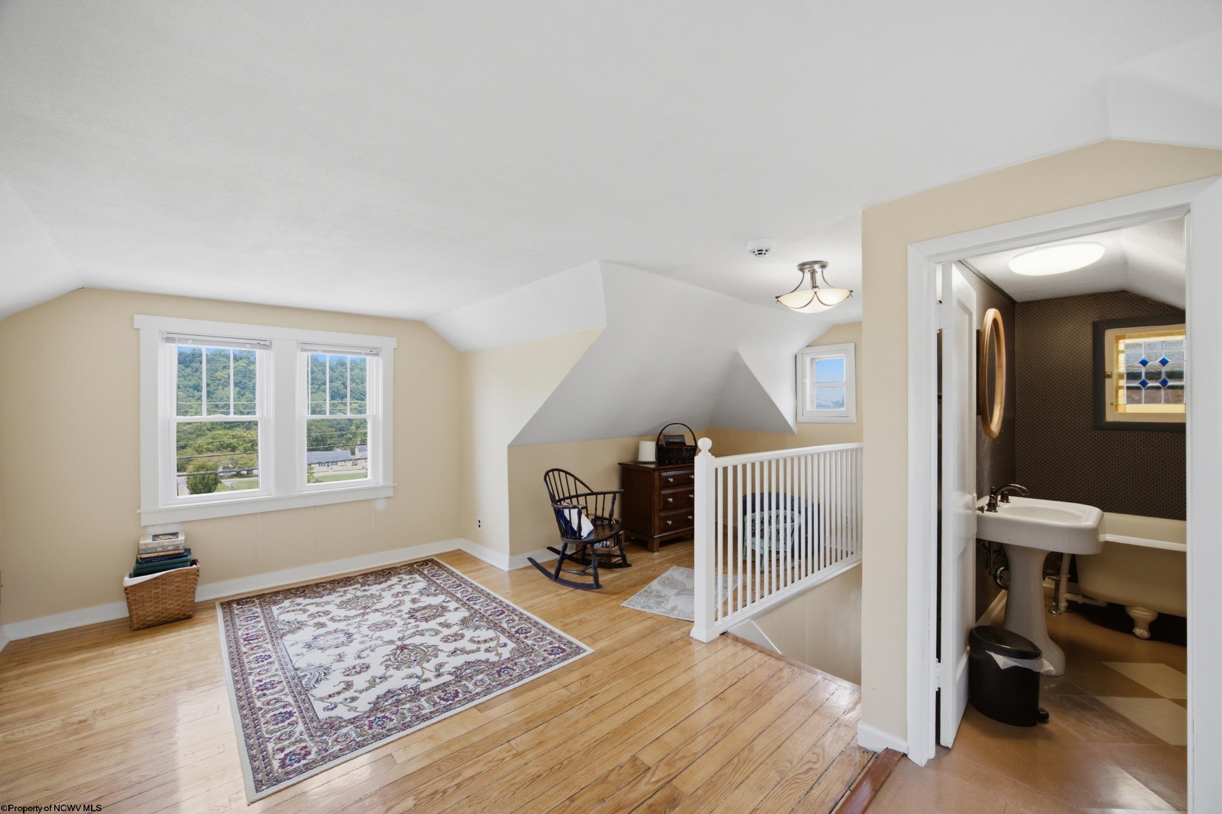 545 W Virginia Avenue