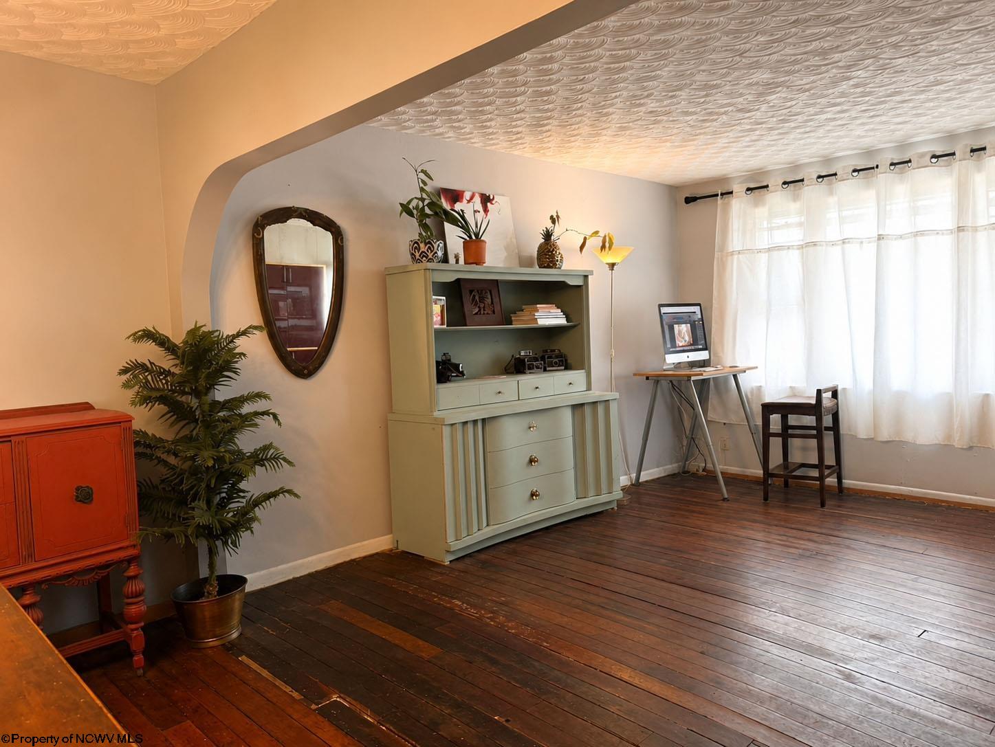 579 Kent Avenue