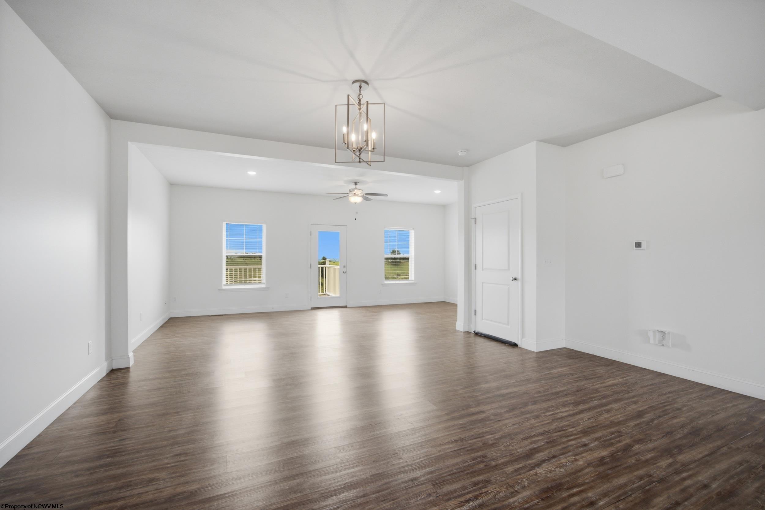 120 Red Oak Lane