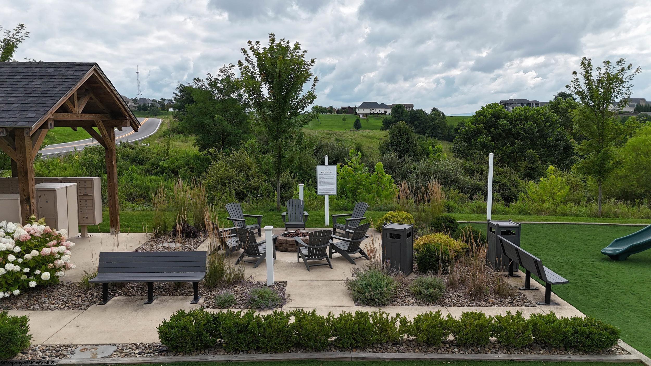 120 Red Oak Lane