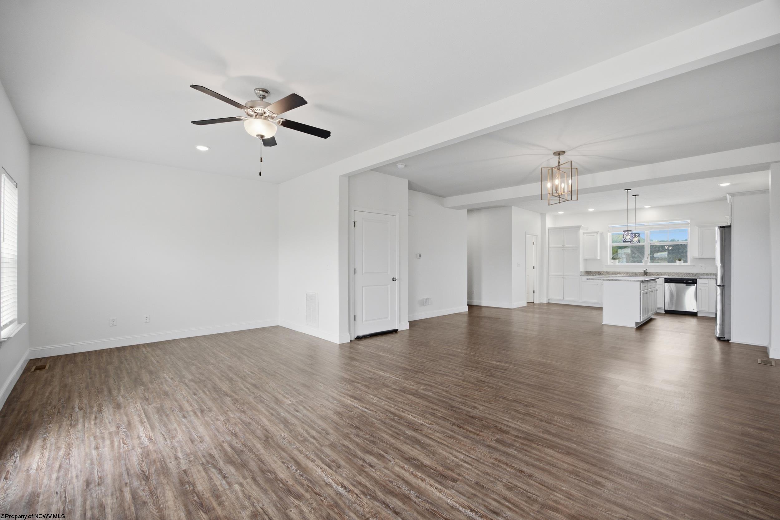 120 Red Oak Lane