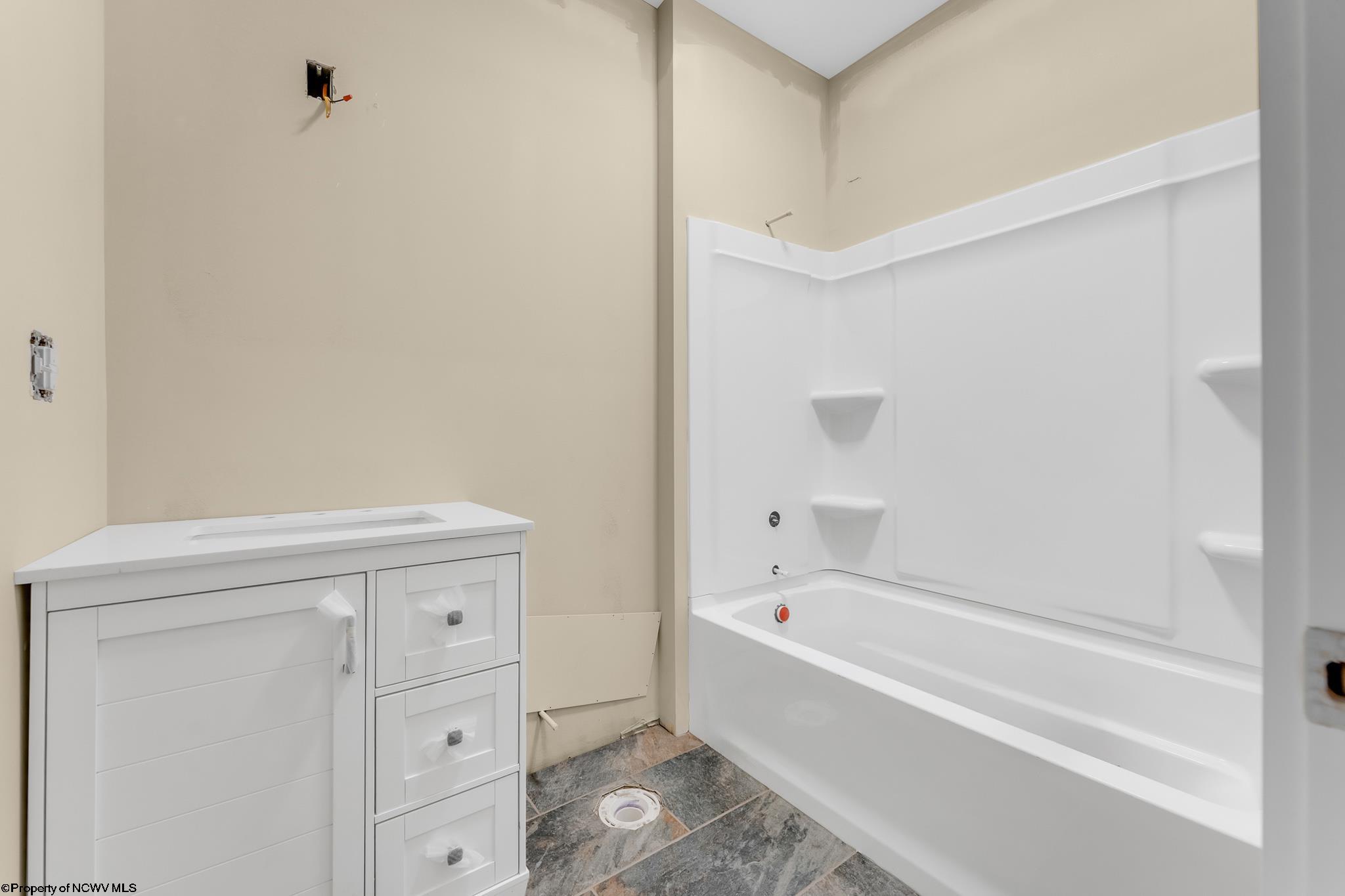 1002 Poplar Drive
