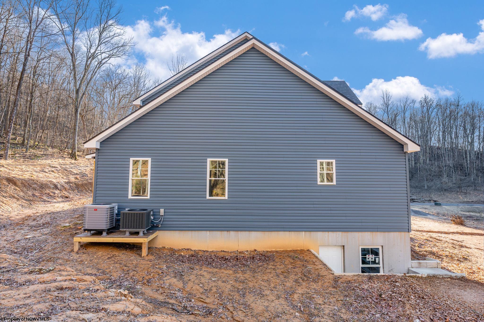 1002 Poplar Drive