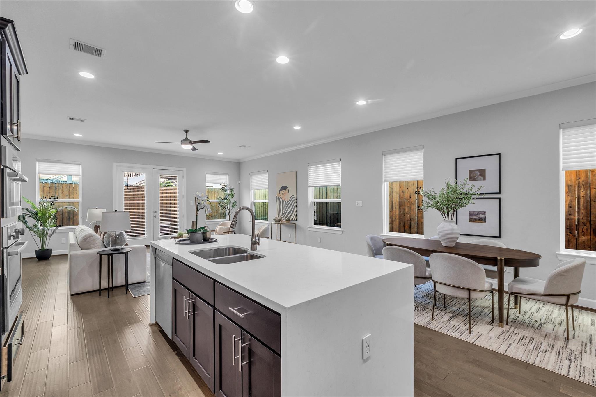 1402 Crocker Street, Houston