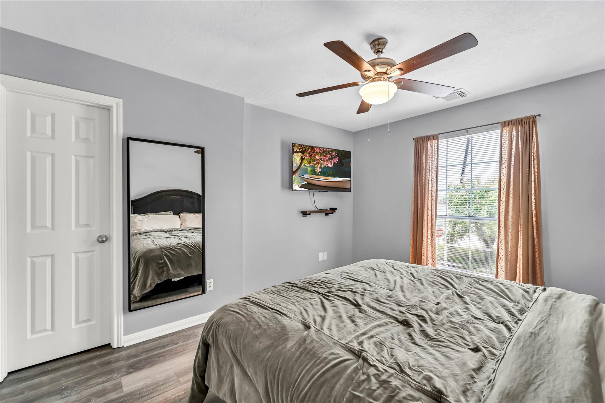 3925 Lowden Street # B