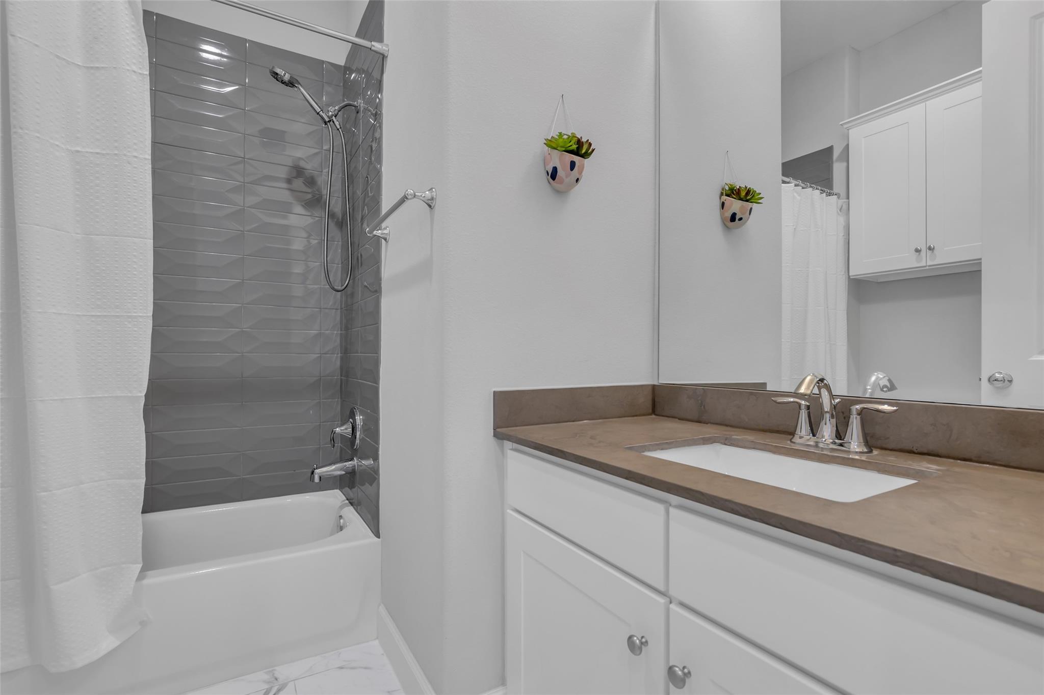 5118 Pine Reach Drive