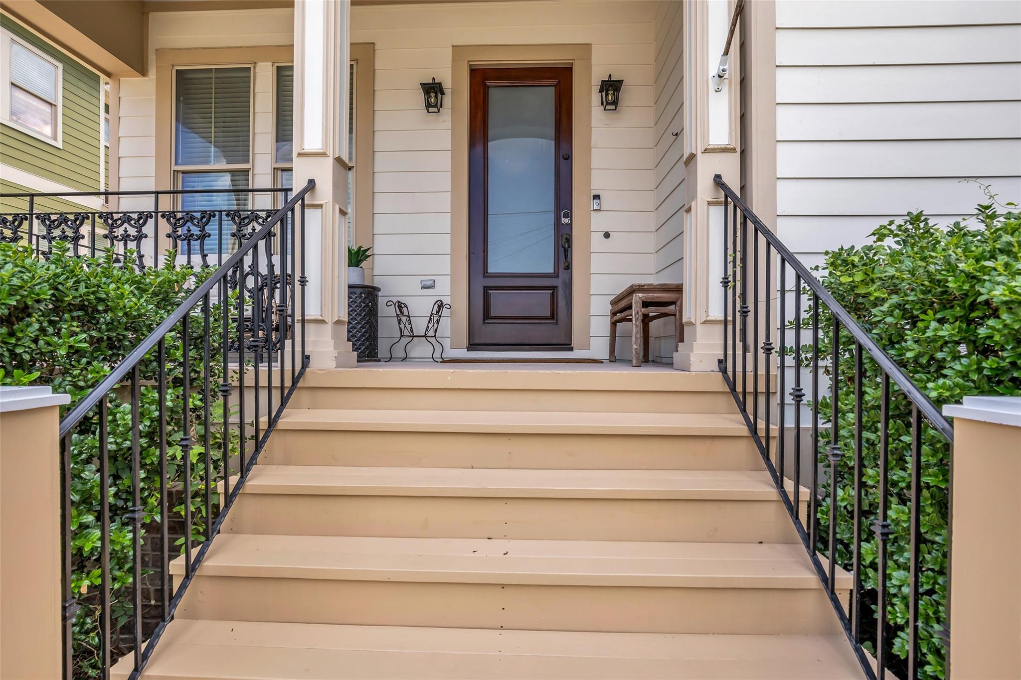 1122 W 18th Street