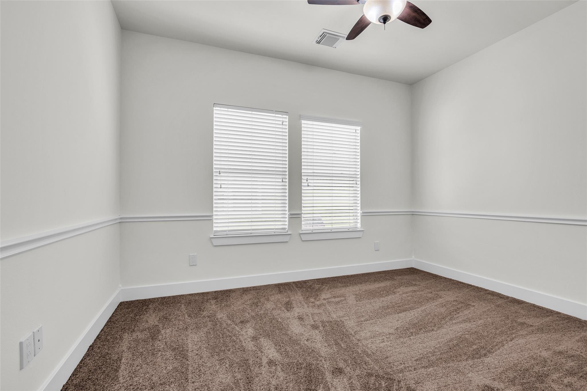 1122 W 18th Street
