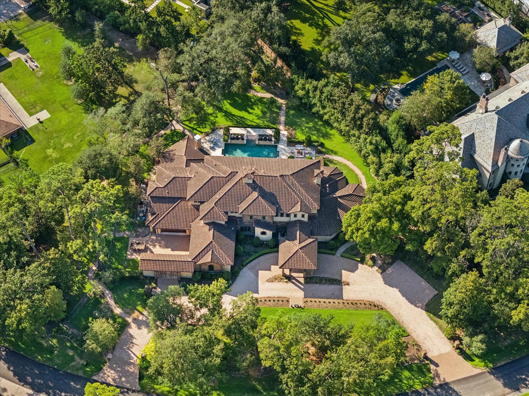 327 E Friar Tuck Lane